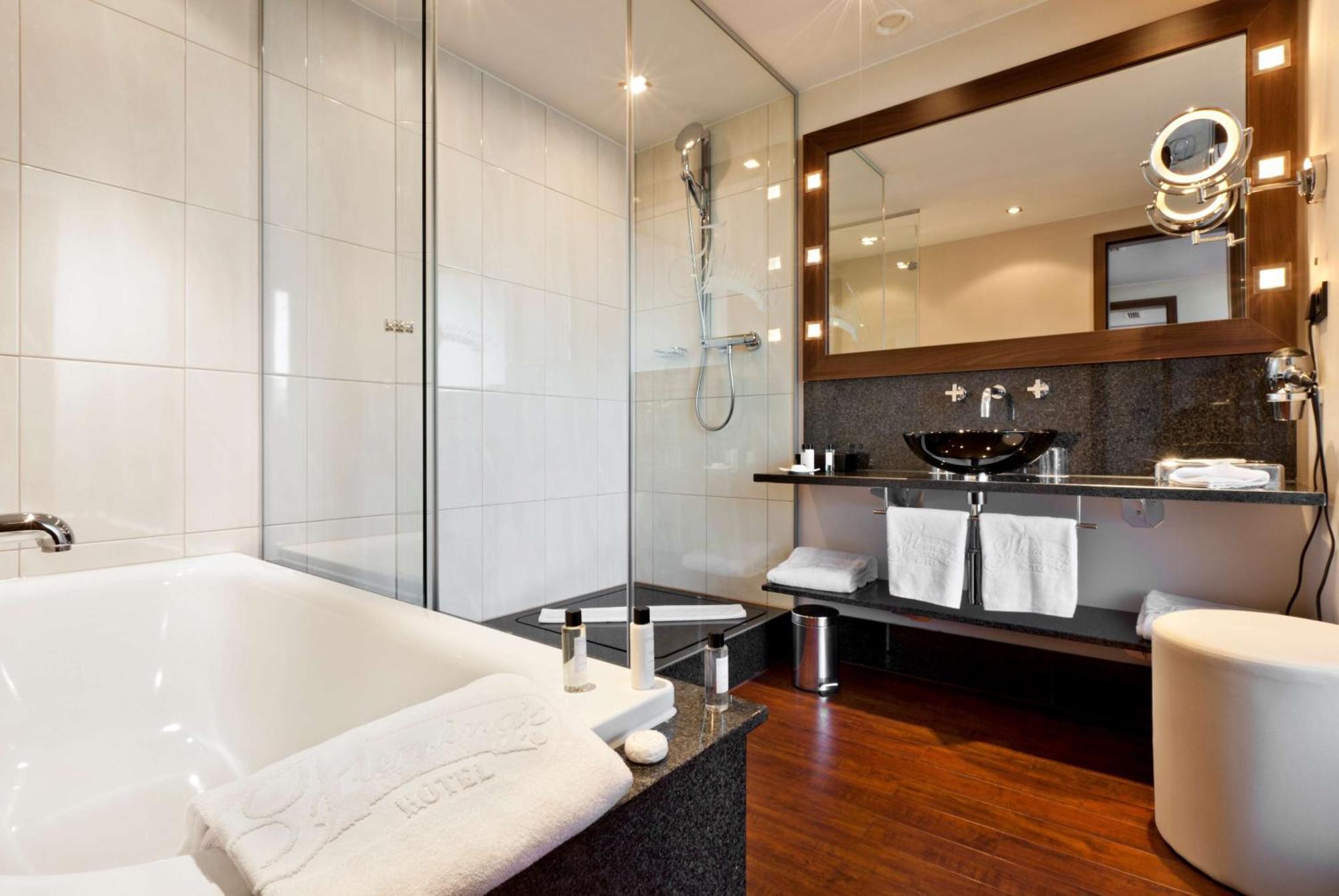 Signature Zimmer mit Kingsize-Bett