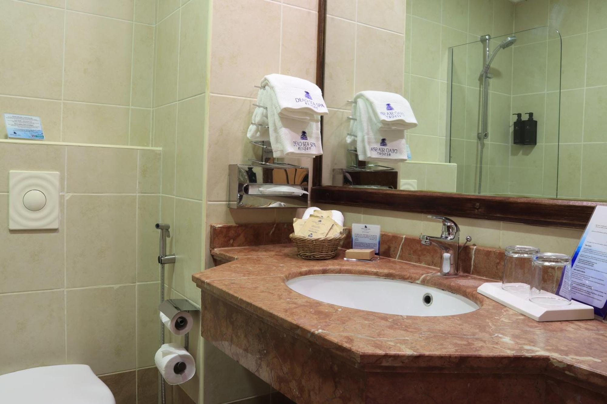 Standard Double or Twin Room,1611068128:JPEG