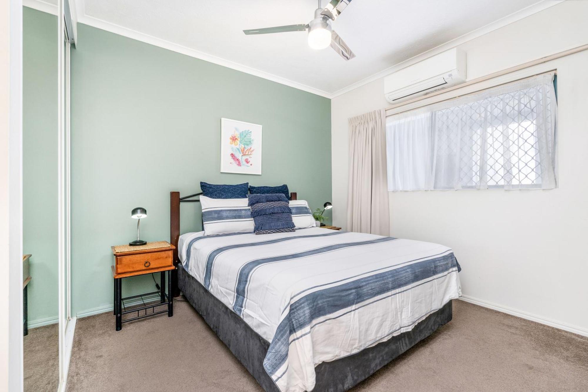 One Bedroom Apartment