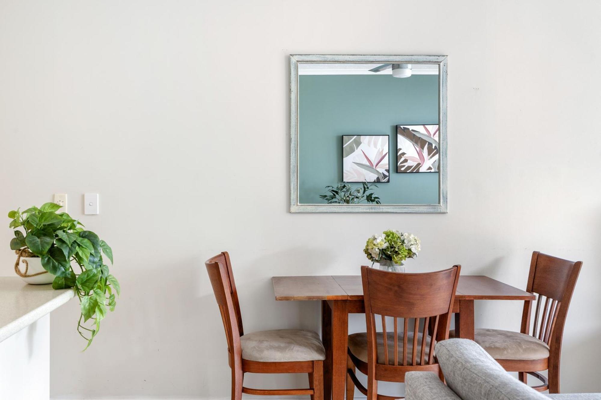 One Bedroom Apartment