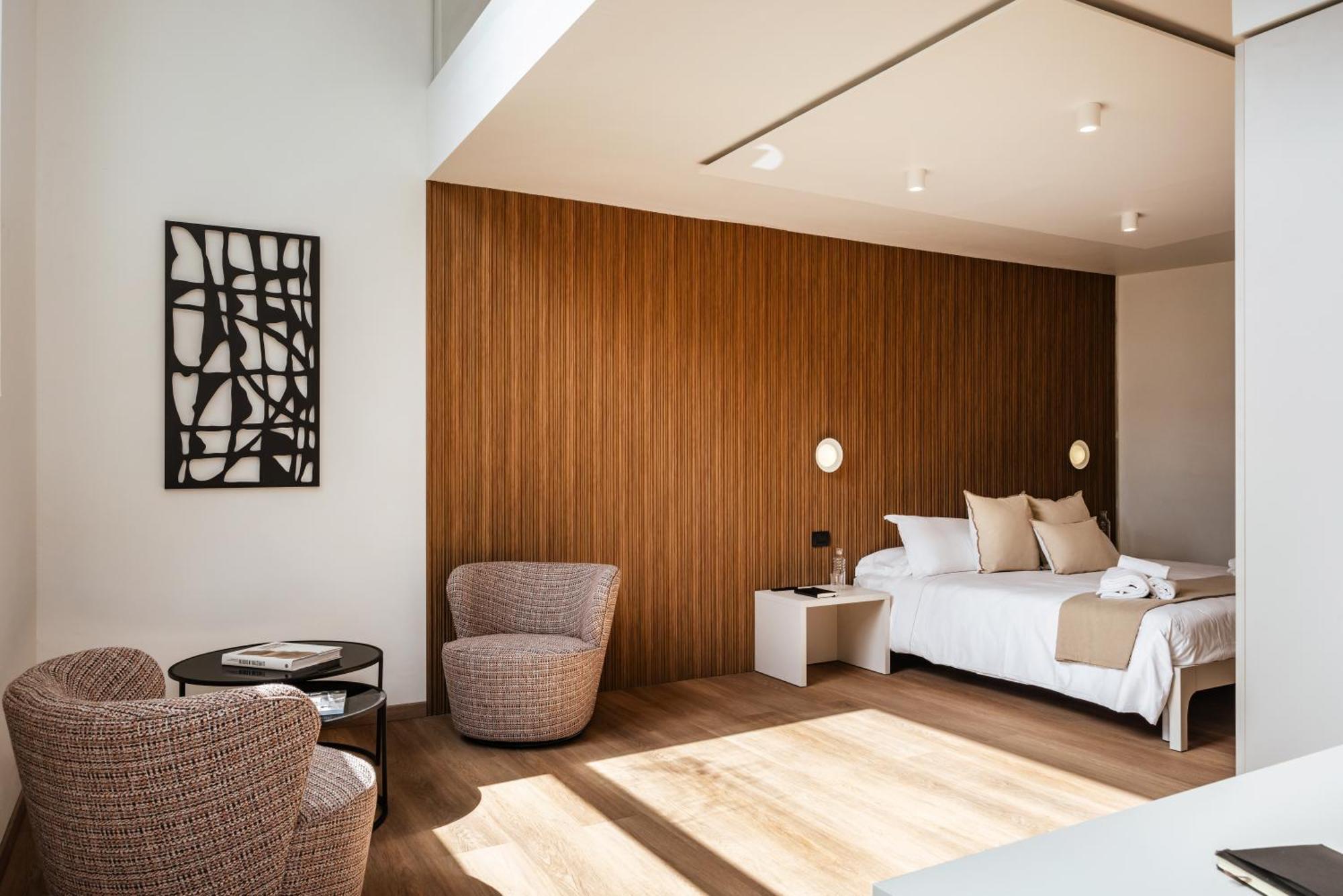 Deluxe Loft Suite - Split Level