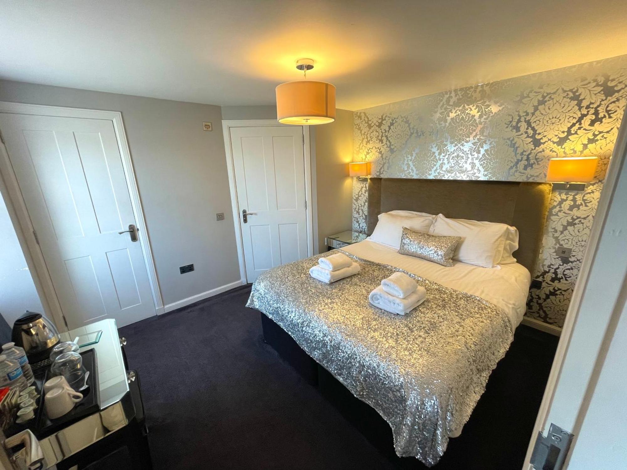 Deluxe Double or Twin Room with Sea View