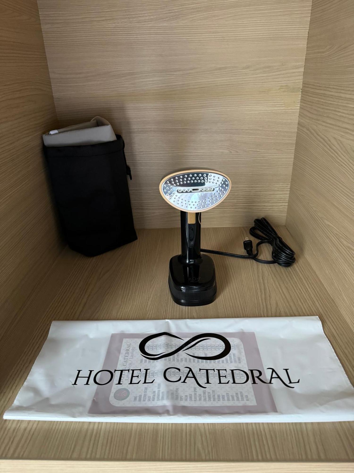 King Room,1614812666:JPEG