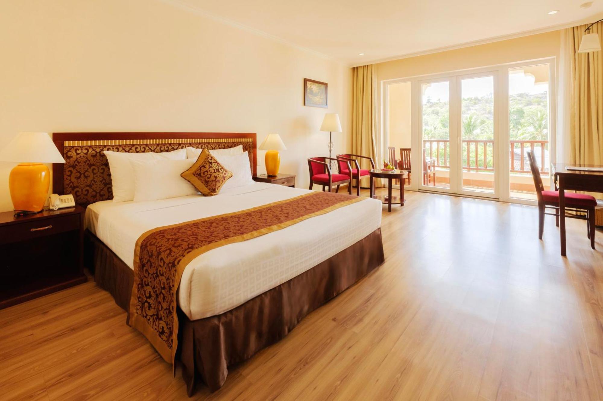 Deluxe-Doppelzimmer mit Hügelblick