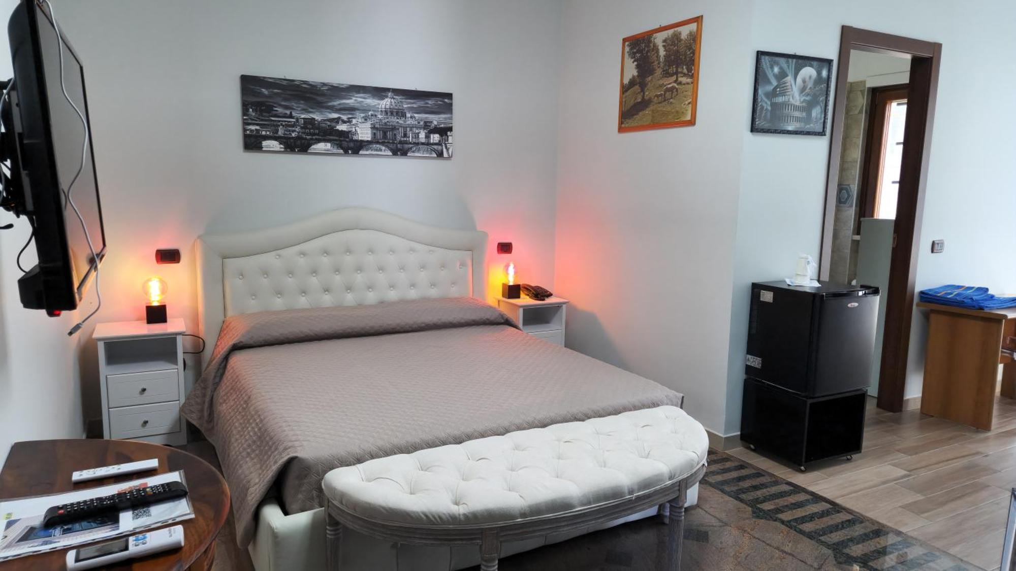 Deluxe King Room