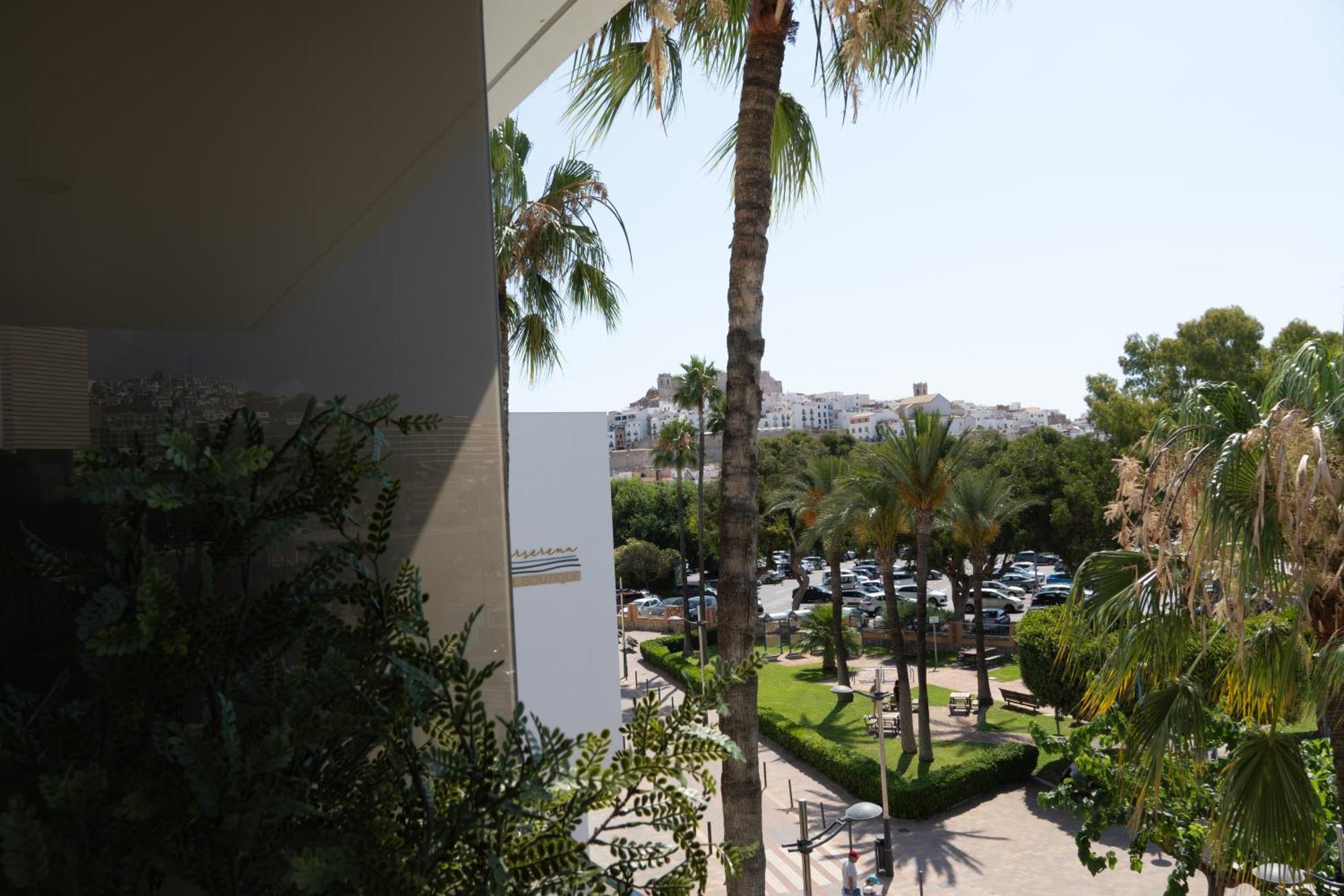 Deluxe Double Room Balcony Sea View,1614767536:JPEG