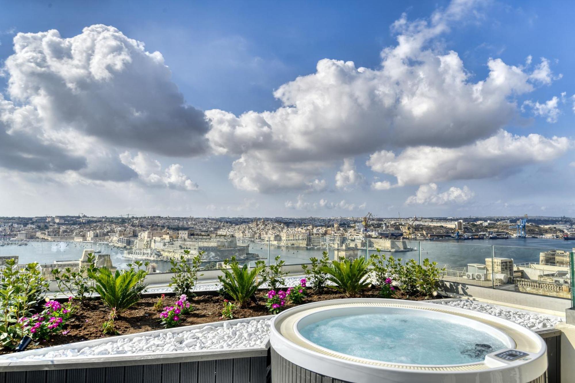Penthouse Suite mit Meerblick