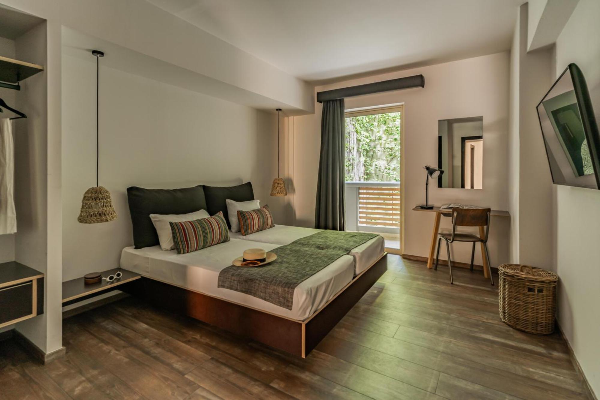Two-Bedroom Suite,1615655910:JPEG