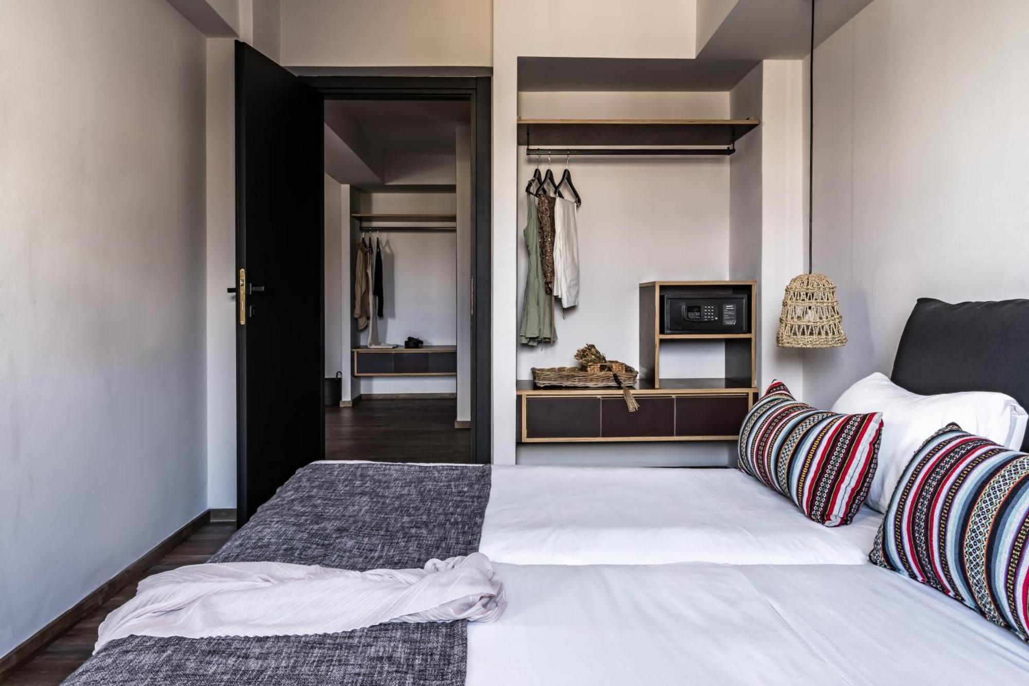 Junior Suite,1615655919:JPEG