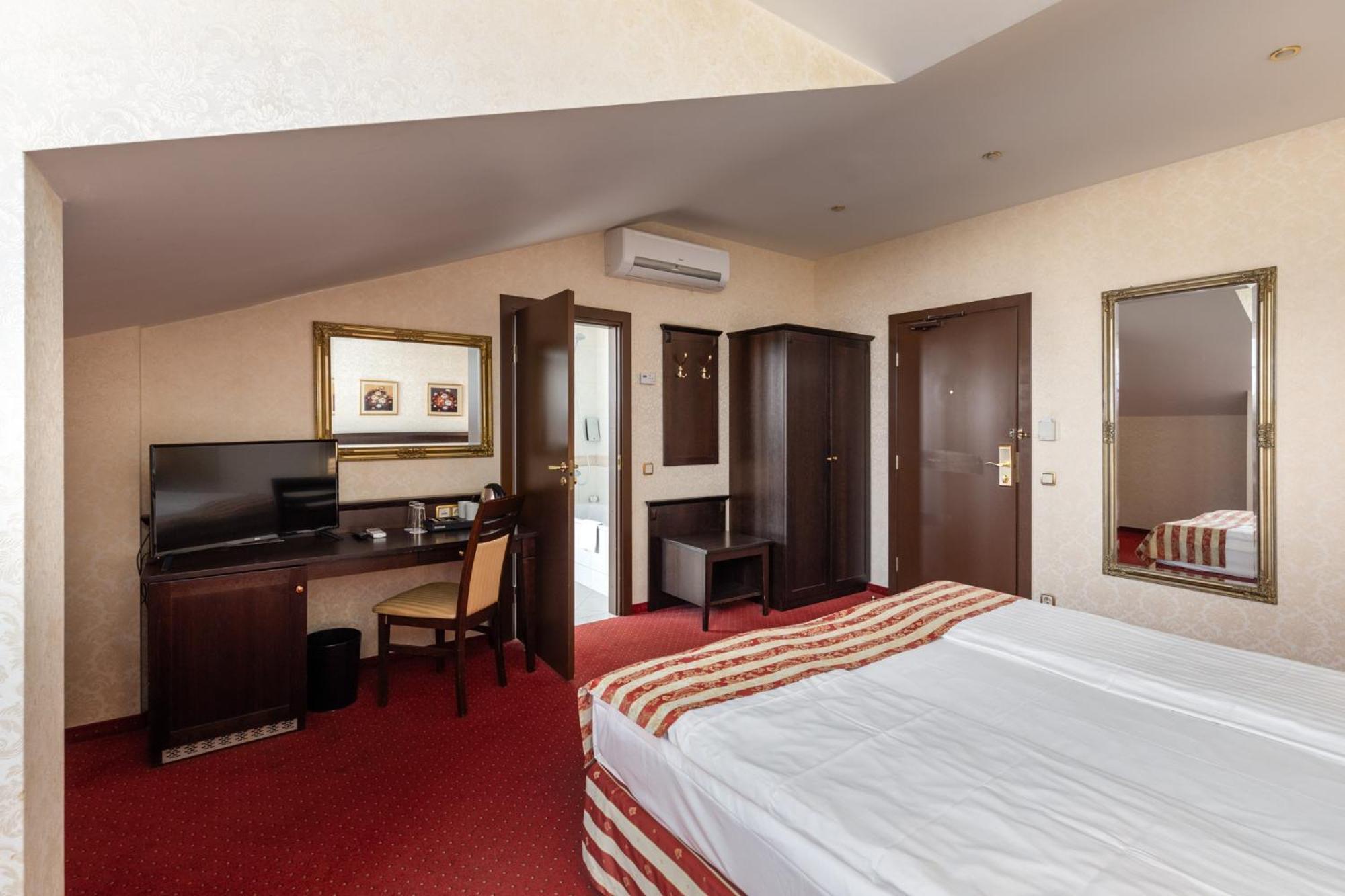 Superior Double or Twin Room