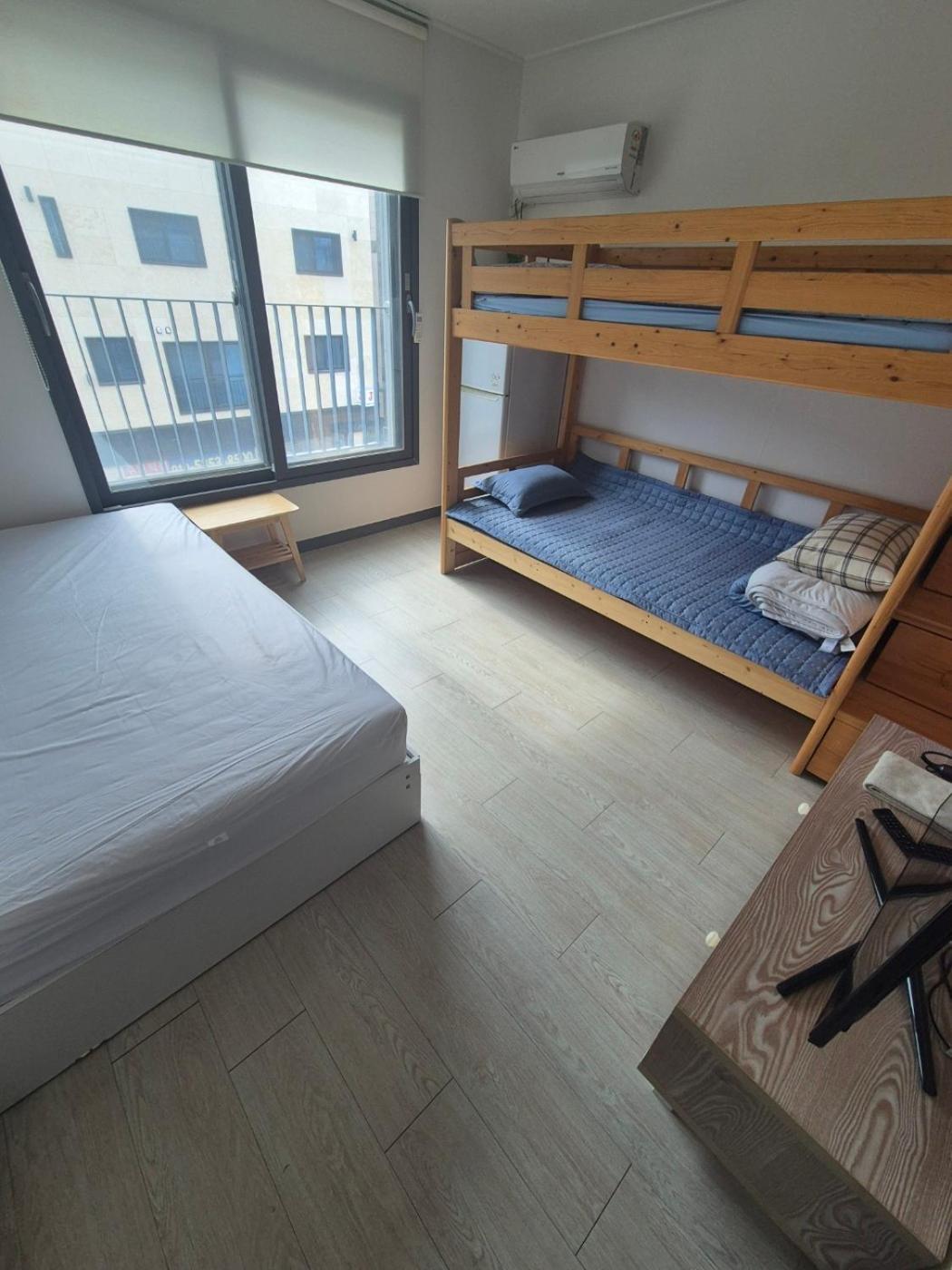 Basic Triple Room