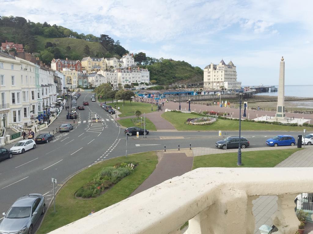 Superior Double or Twin Room with Sea View