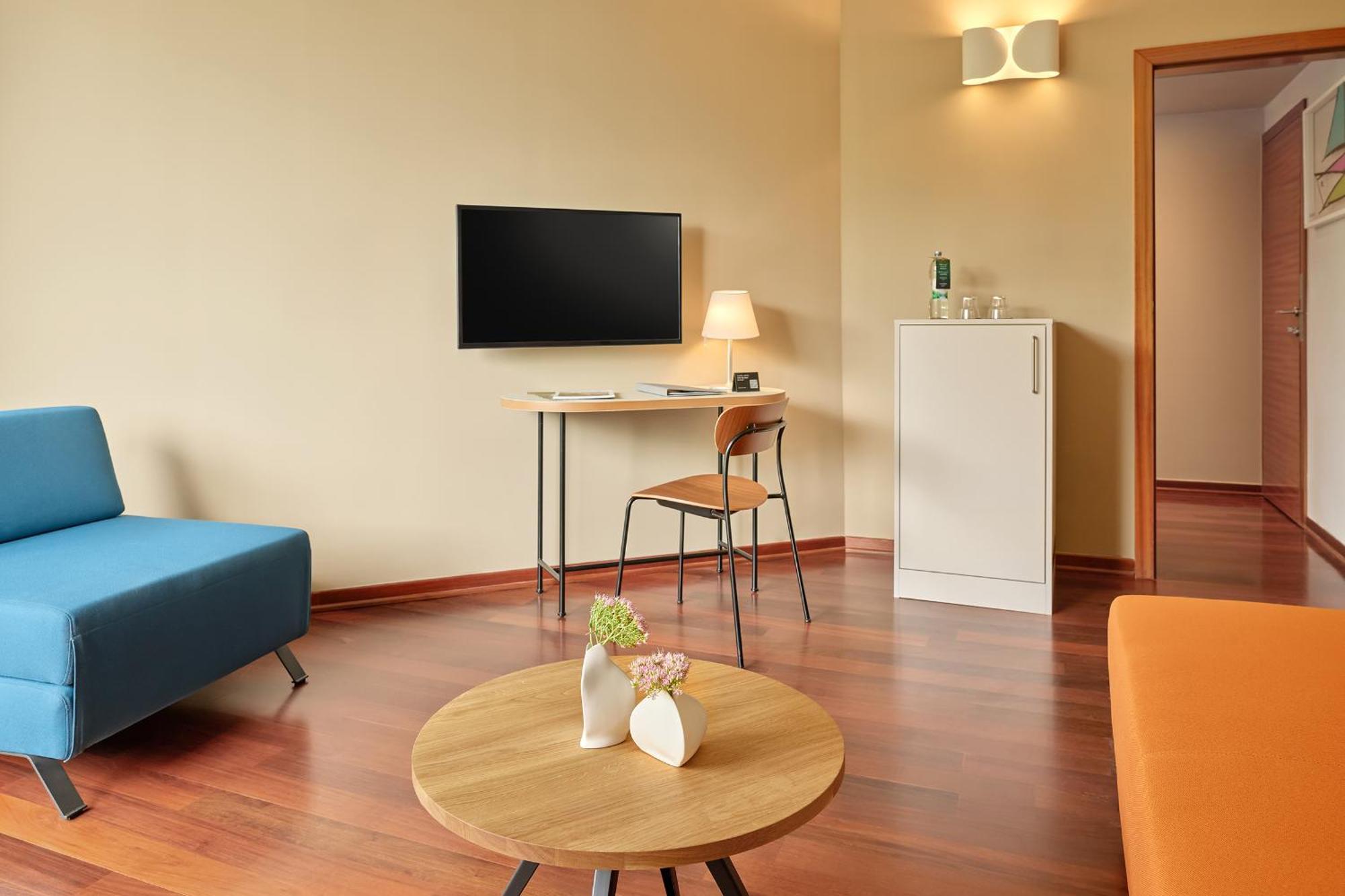 Executive Suite