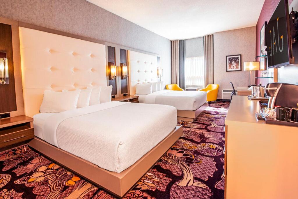 Queen Room with Two Queen Beds