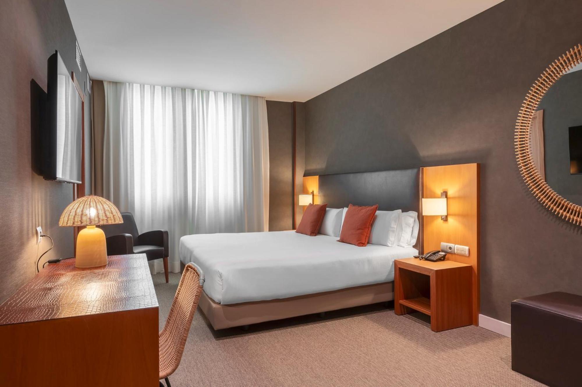 Standard Double Room,1618819137:JPEG