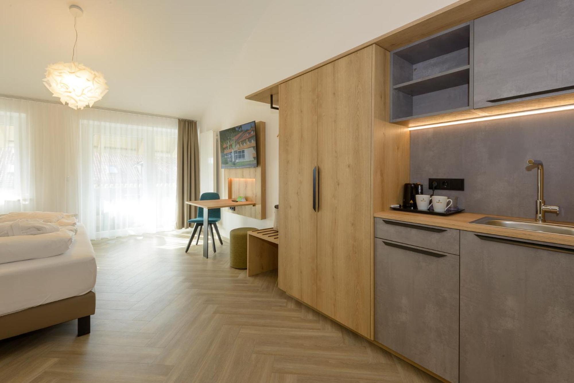 Doppelzimmer mit Balkon