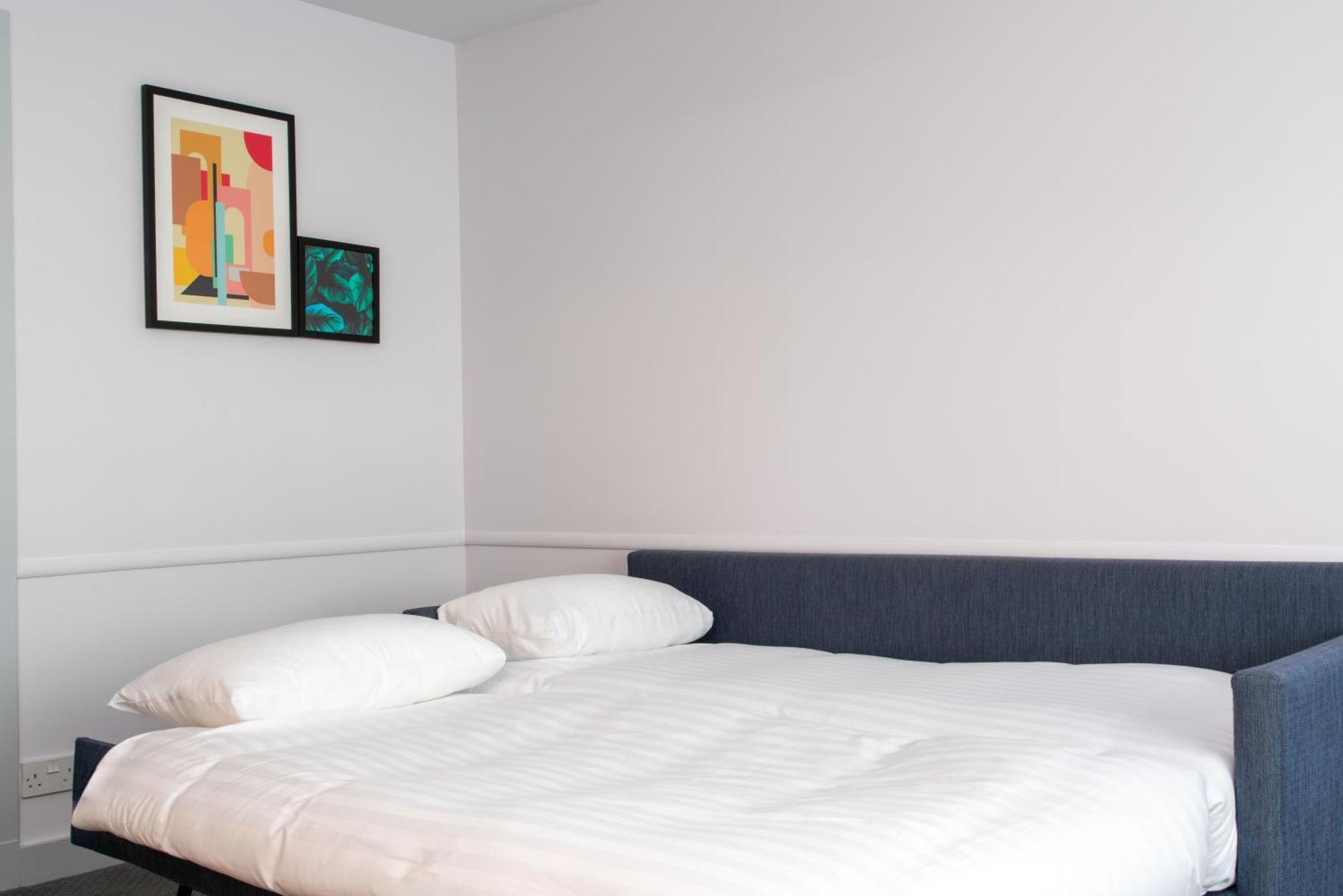 One-Bedroom Suite
