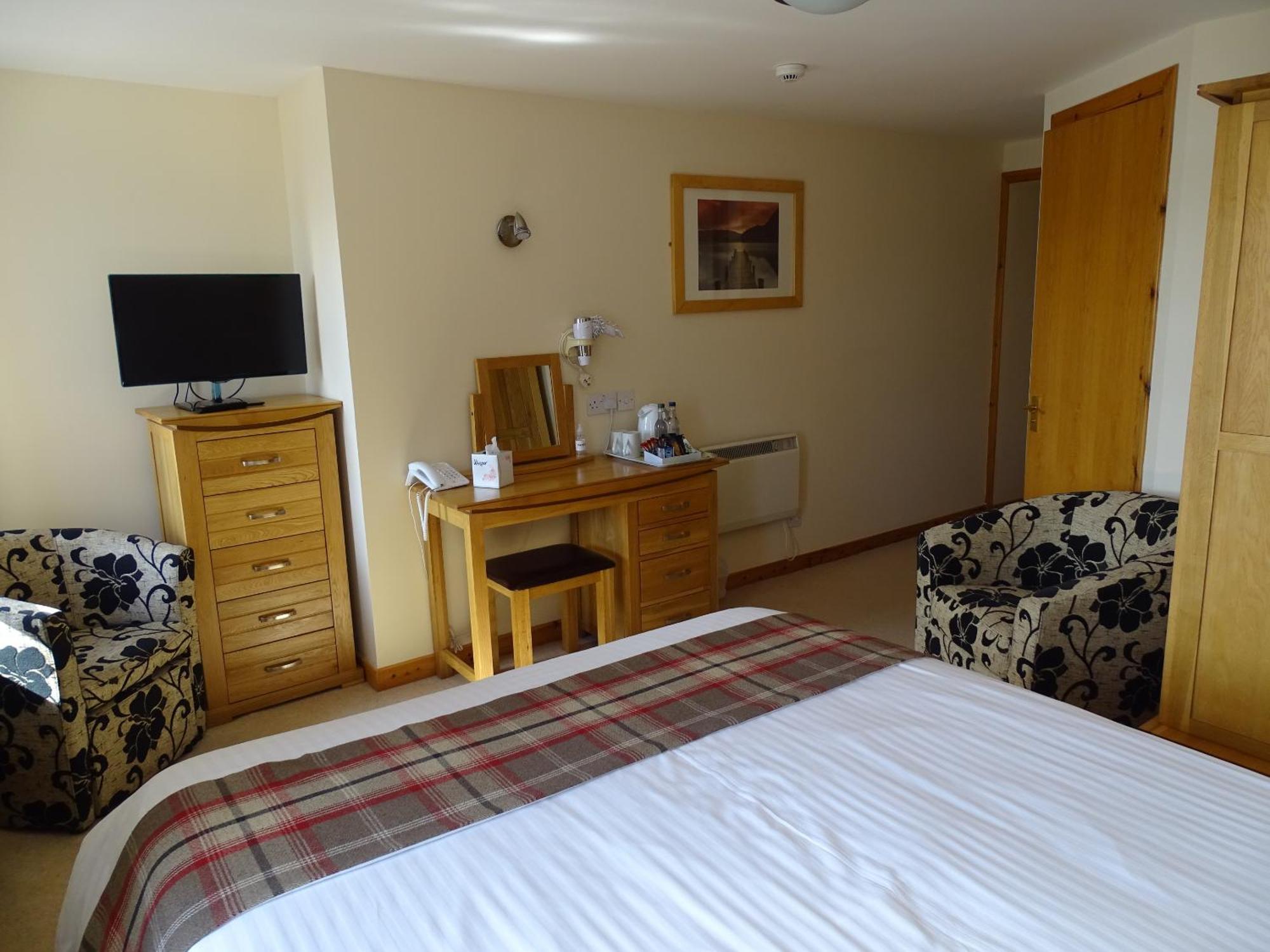 Double Room with Private Bathroom