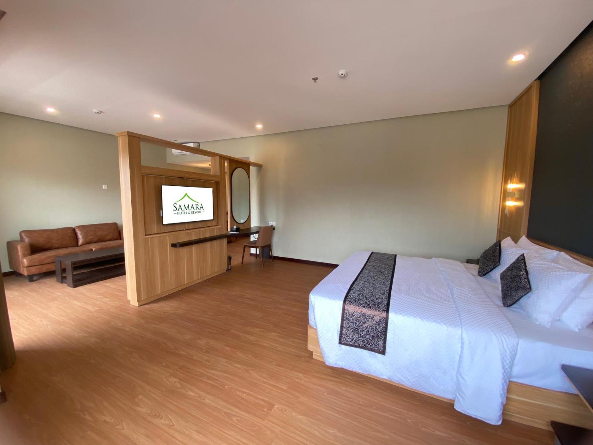 Suite with City View