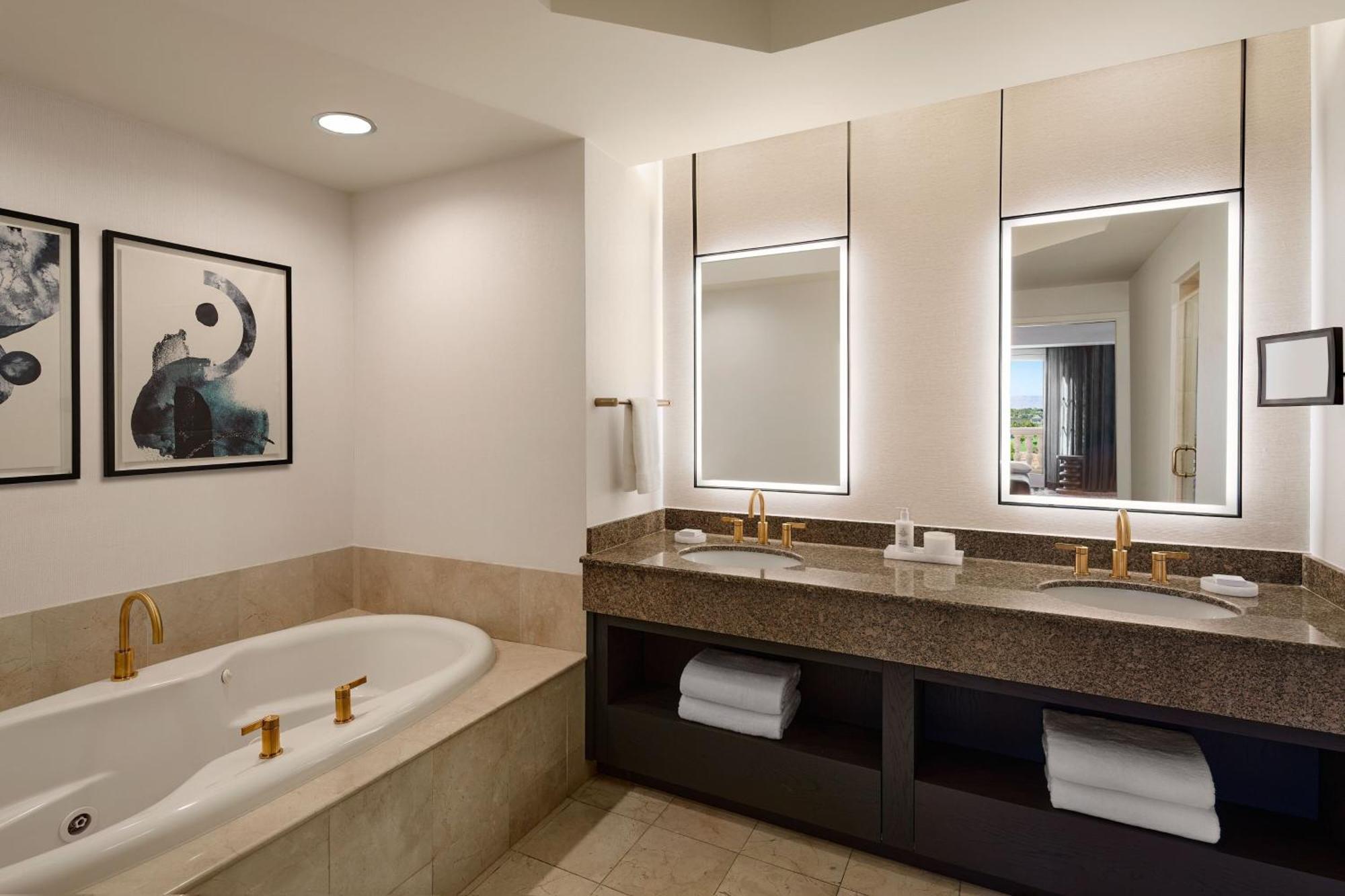 Suite 1 Chambre Lit King-Size - Vue Panoramique