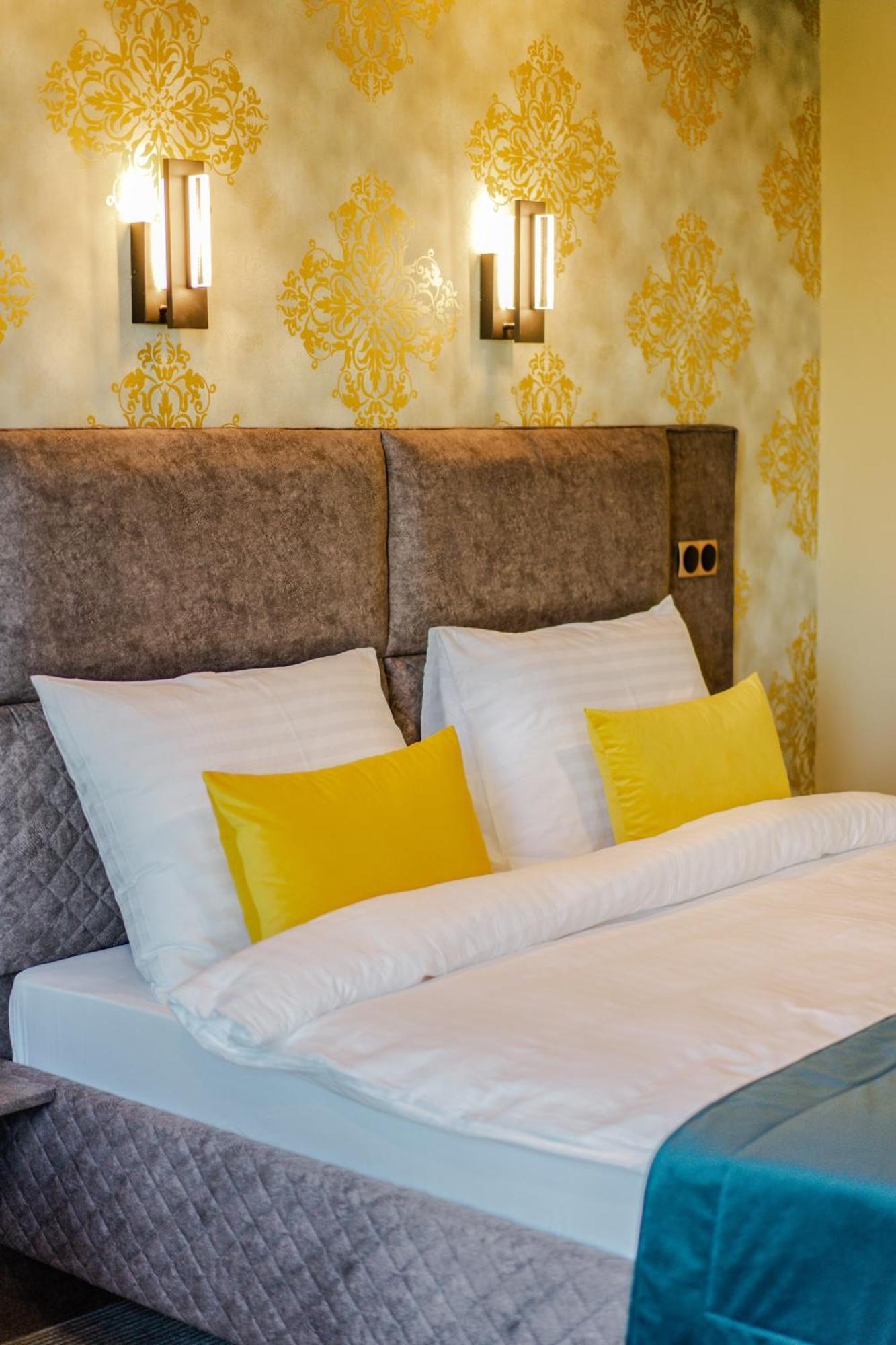 Double Room with Balcony (2 Adults + 1 Child)