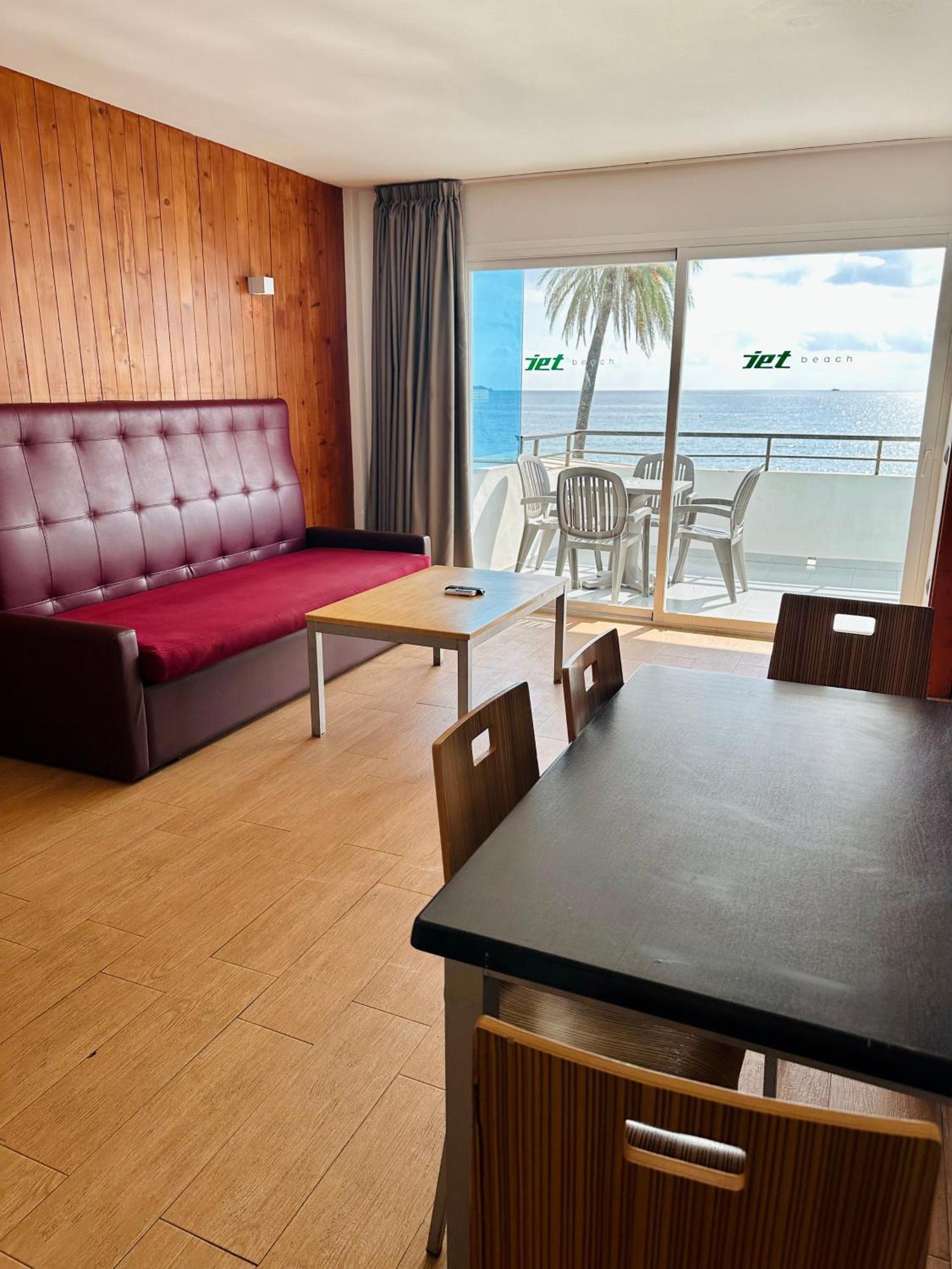 Two-Bedroom Suite Sea View,1624749176:JPEG