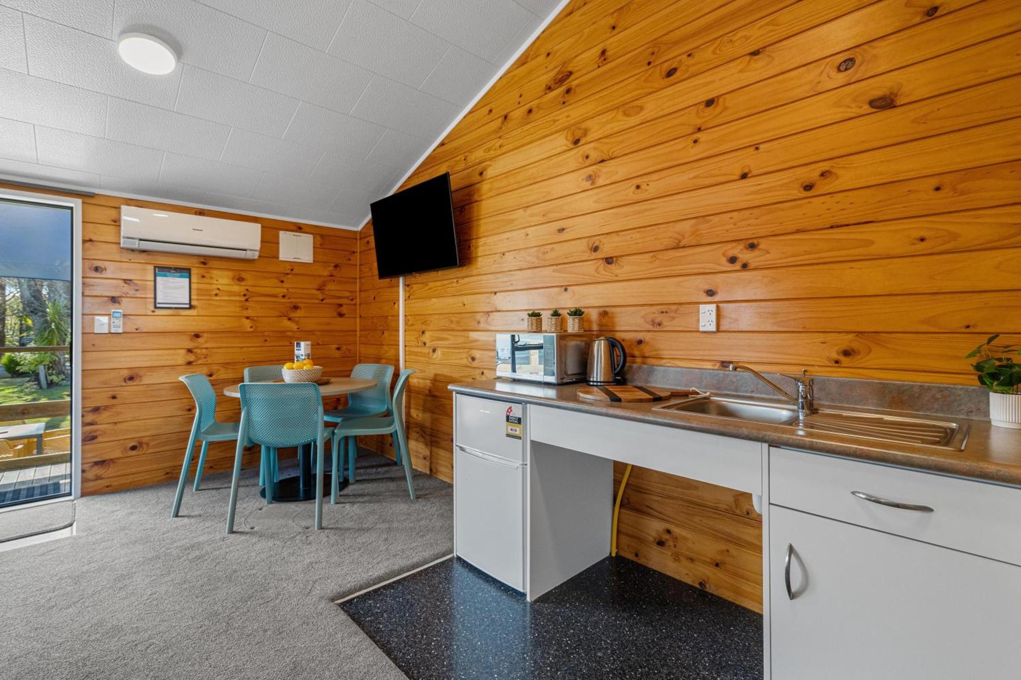 Motel One Bedroom