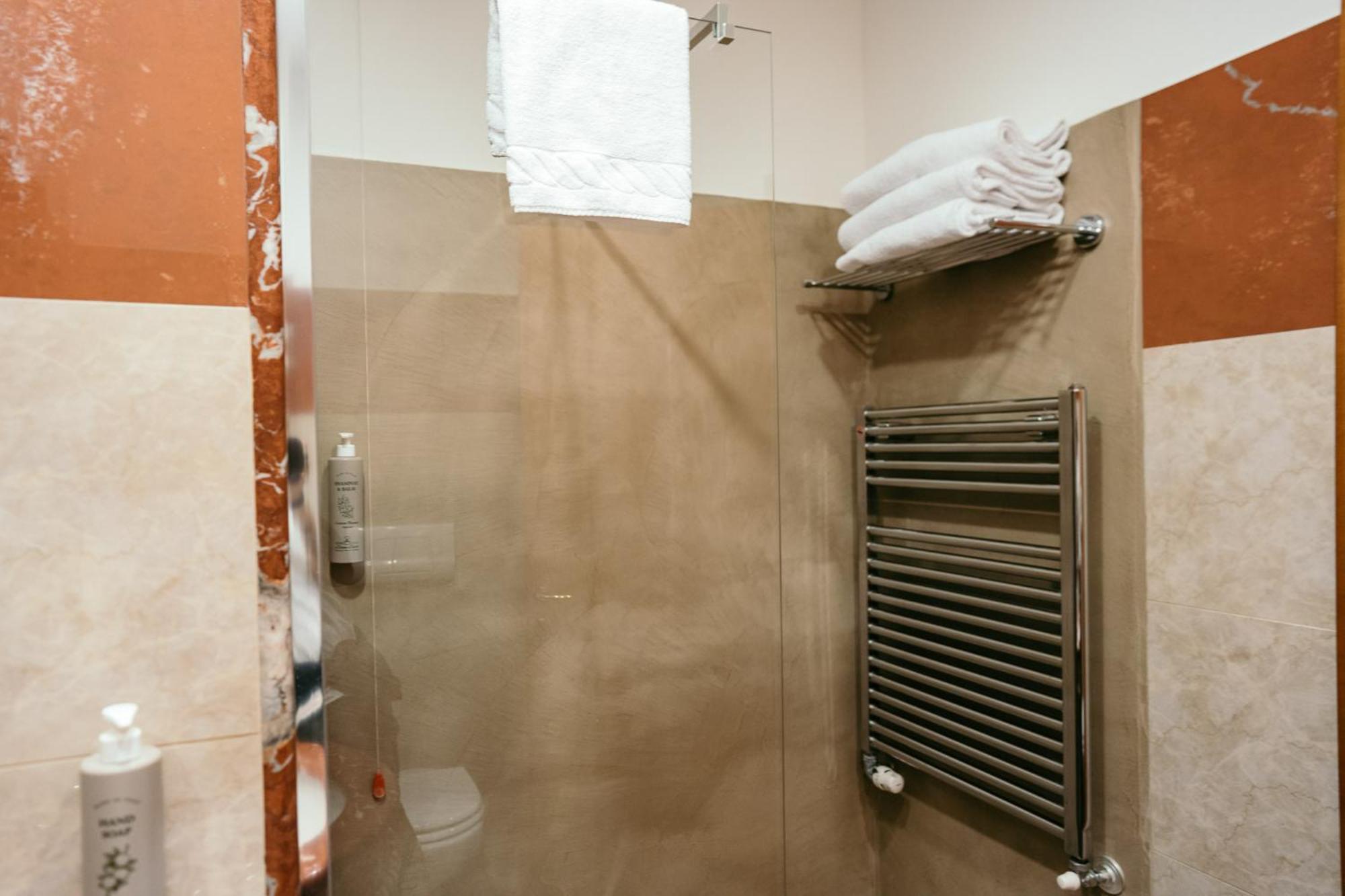 Standard Triple Room,1626351718:JPEG