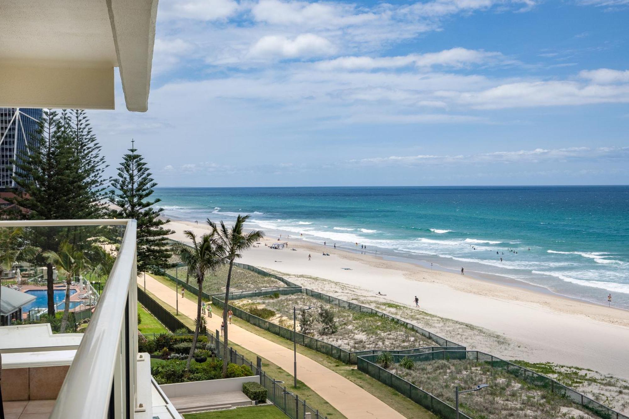 Superior 3 Bedroom Ocean View