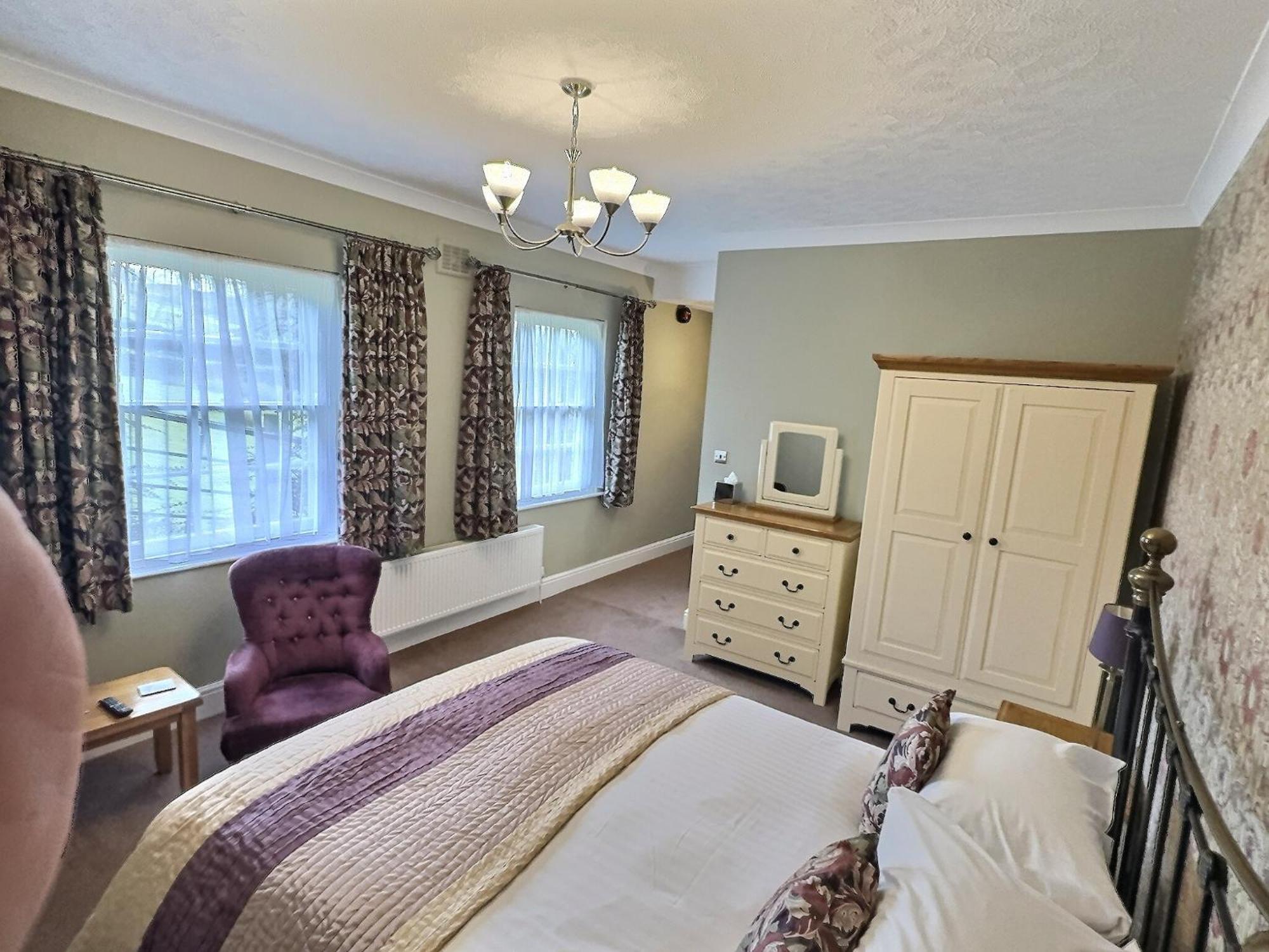 Deluxe Suite