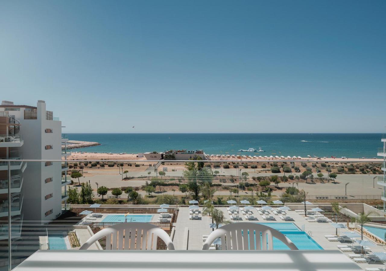 Two-Bedroom Apartment Balcony Sea View