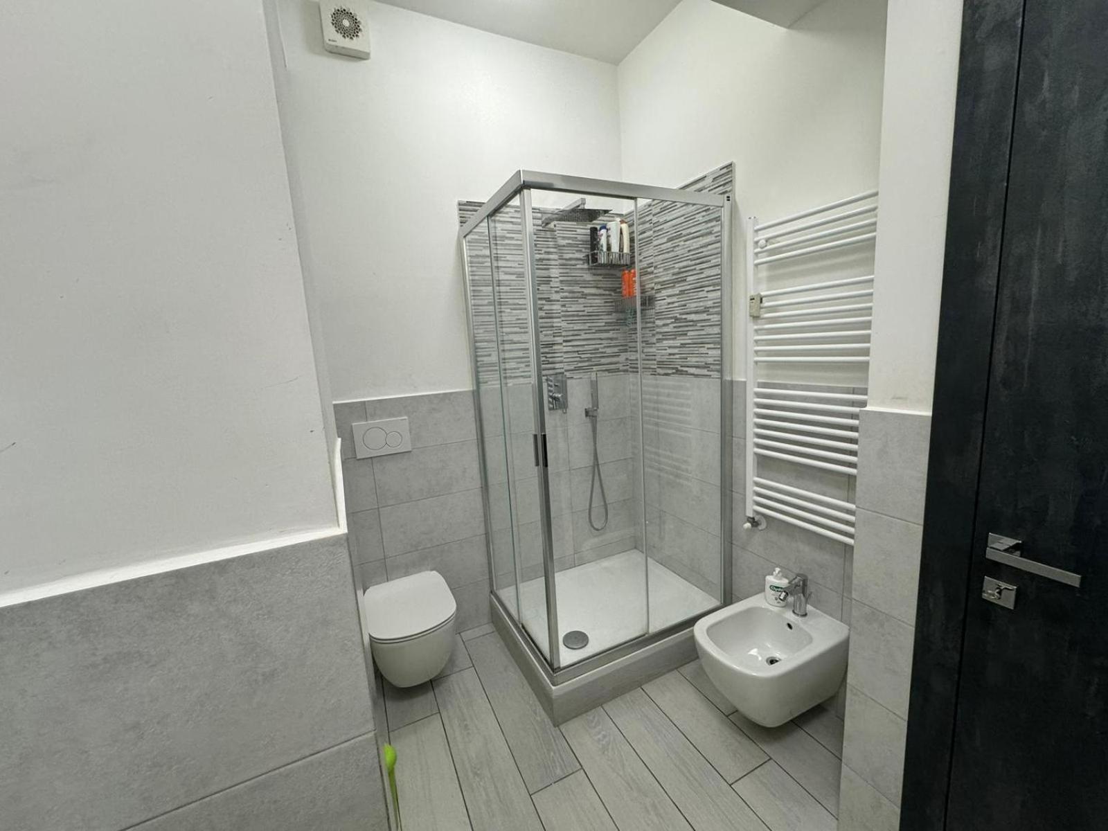 Quadruple Room Private Bathroom