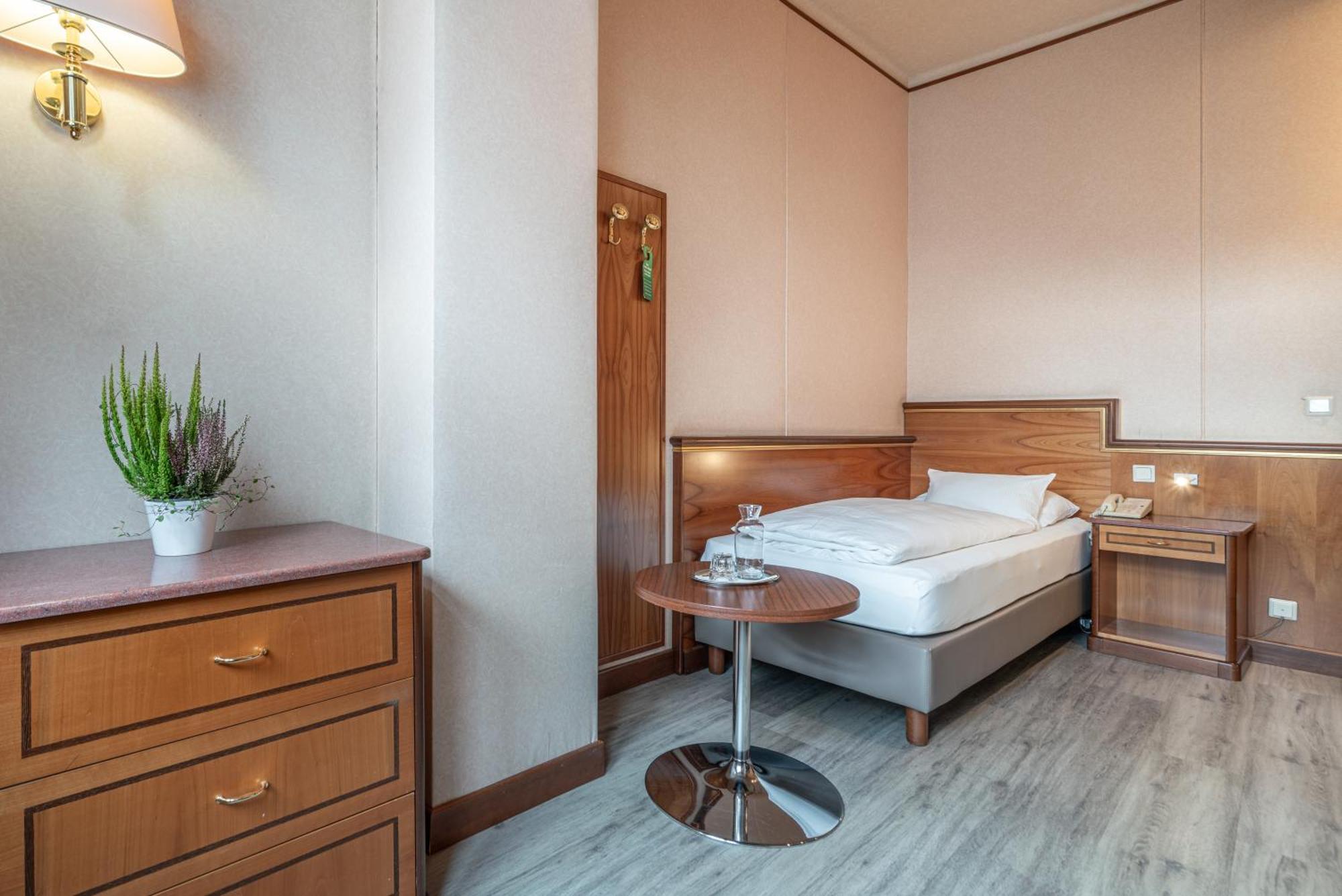 Chambre Simple Standard