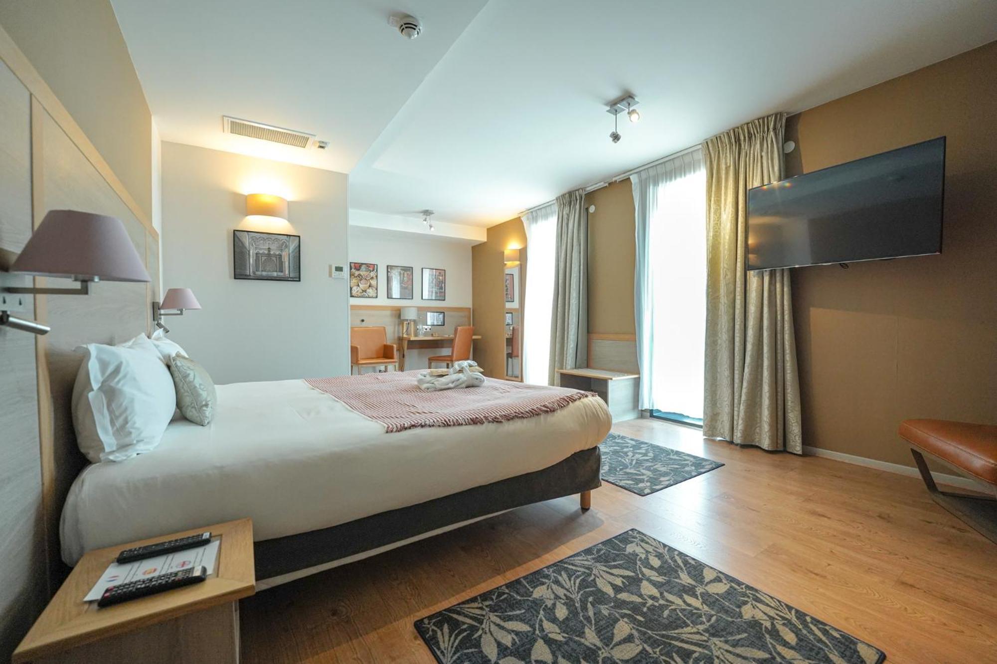 Superior Double or Twin Room