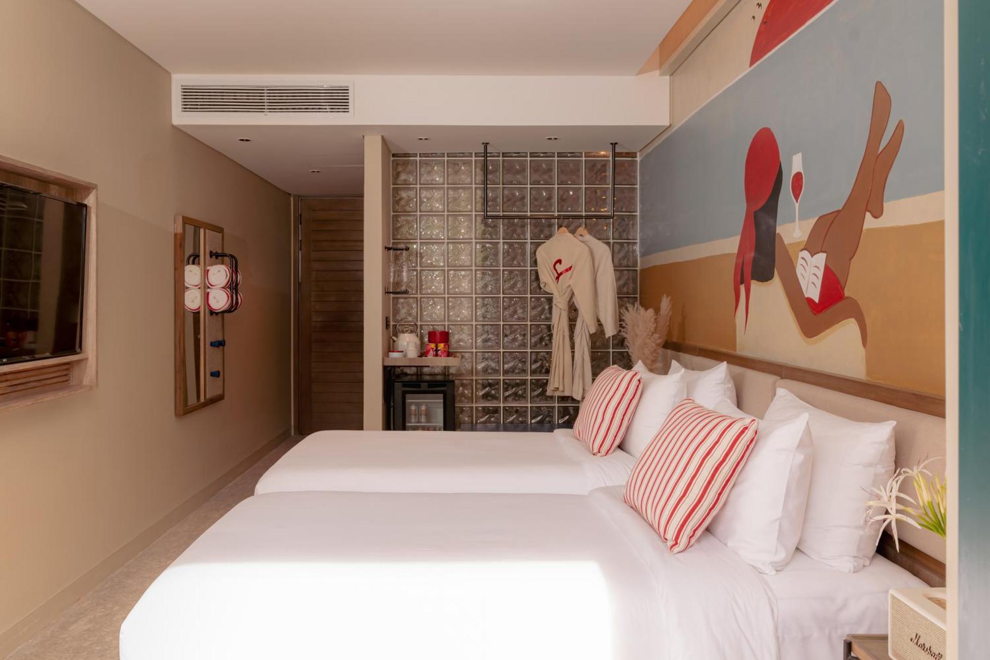 Twin Room with Balcony