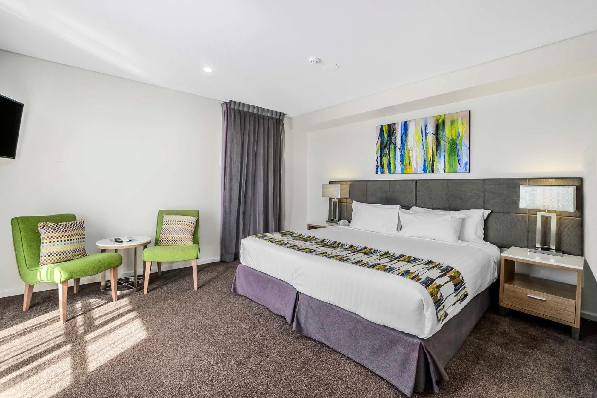 Executive Room