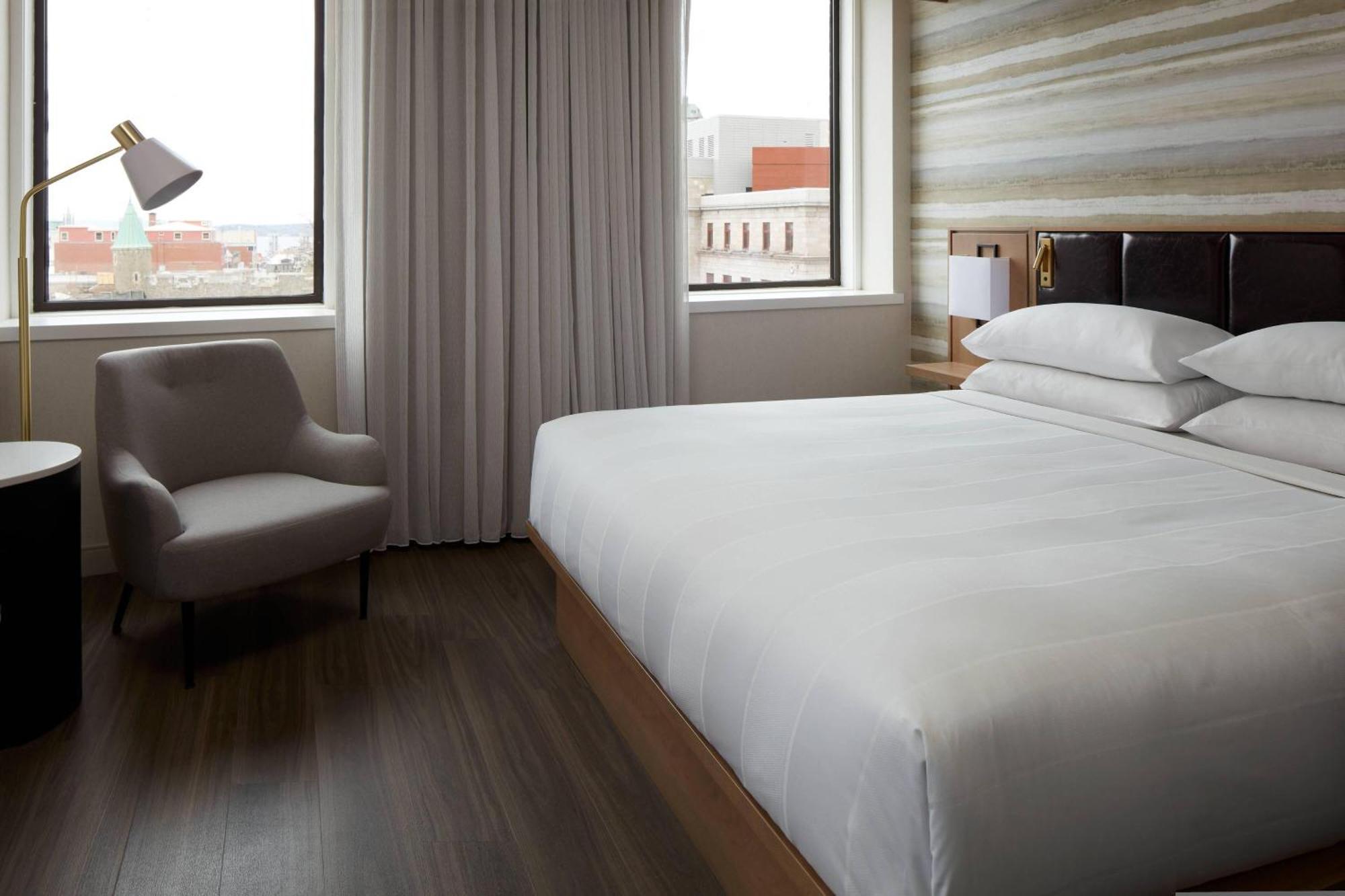 Guest King Room City View