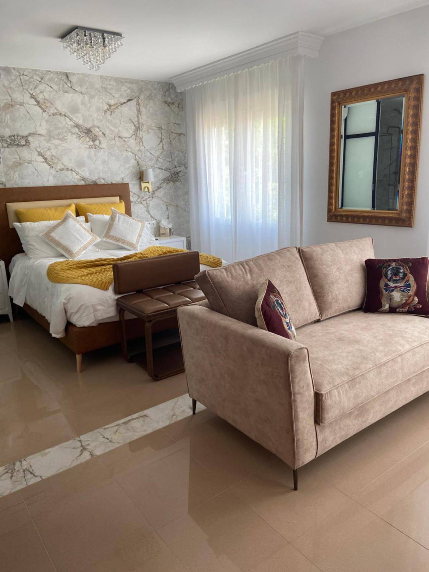 Luxury Quadruple Room