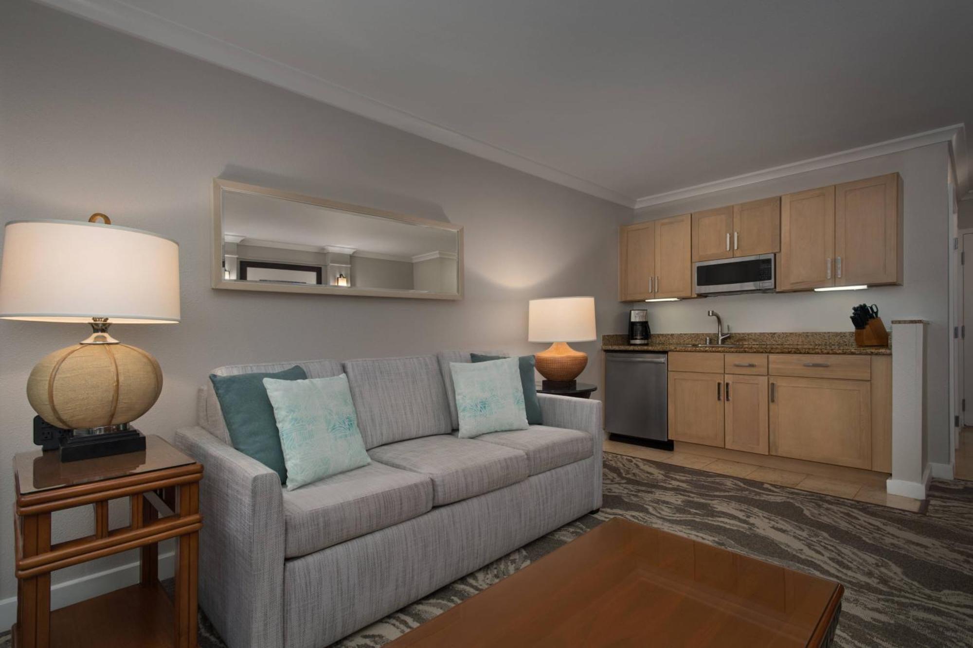 Suite de 1 dormitorio con cama extragrande y vistas al mar - No comunicada