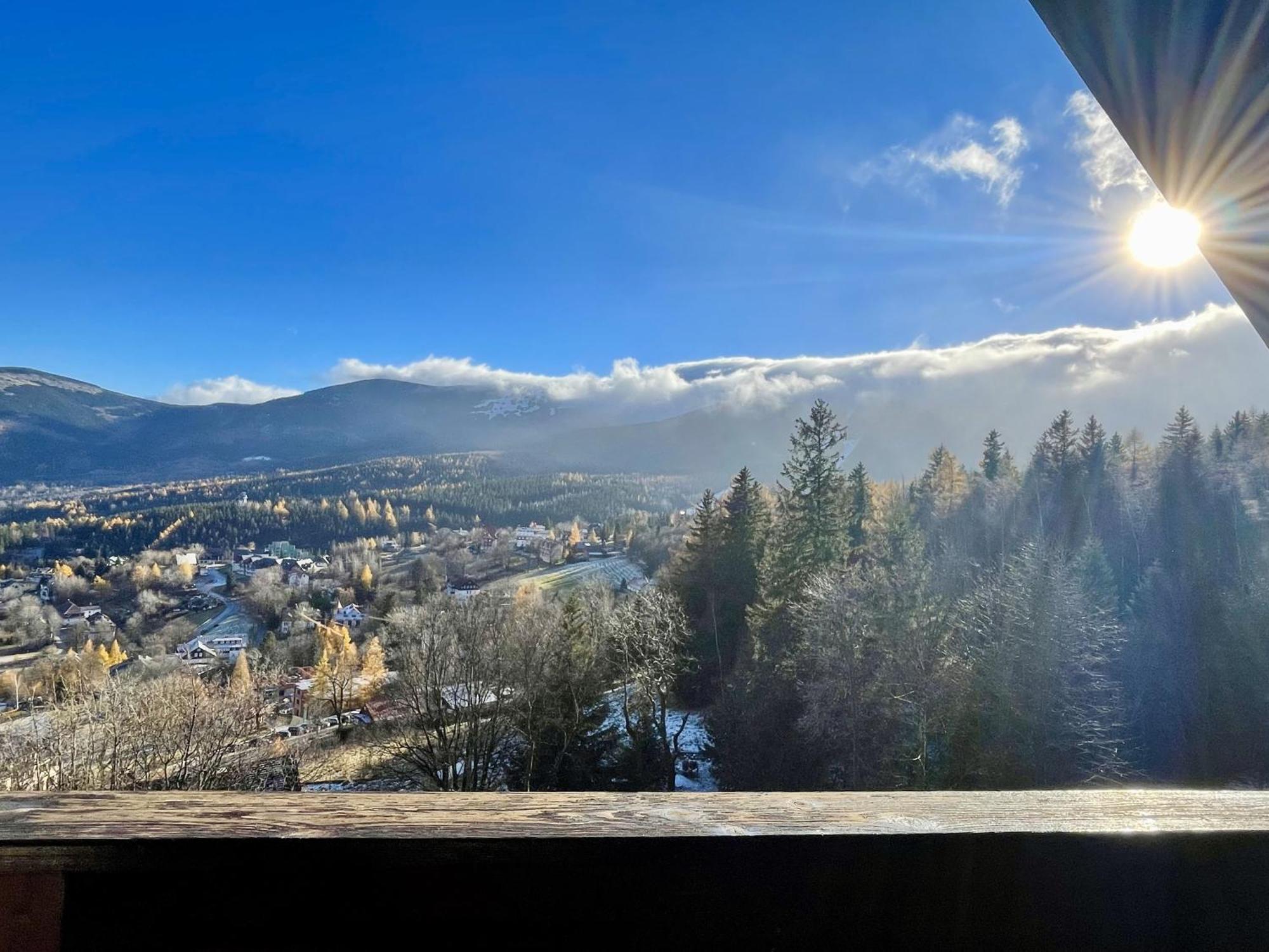 Apartment Mountain View