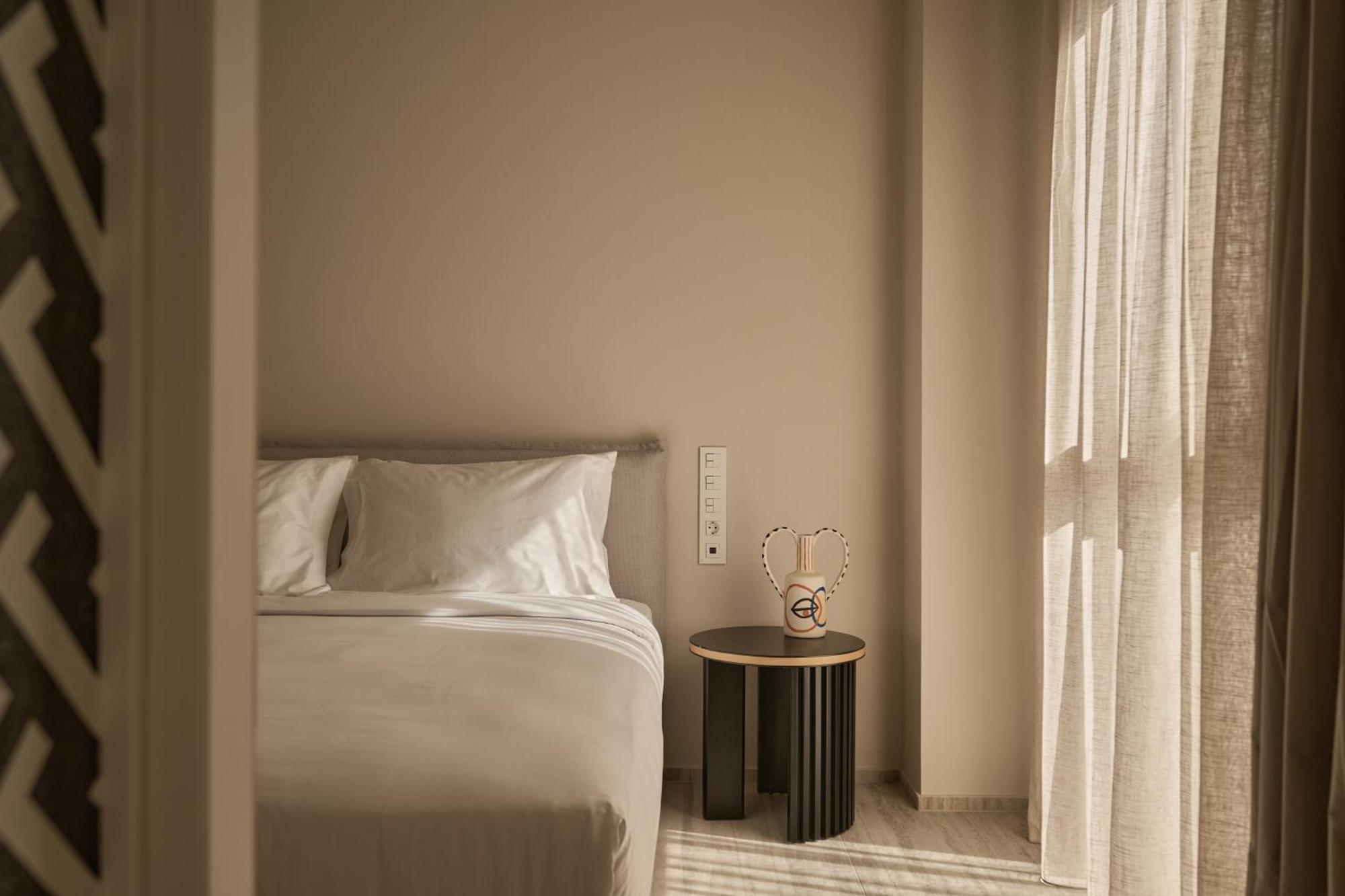 Acropolis Family Room
