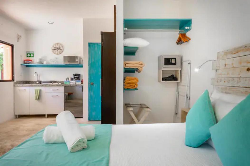 Estudio con 1 cama grande