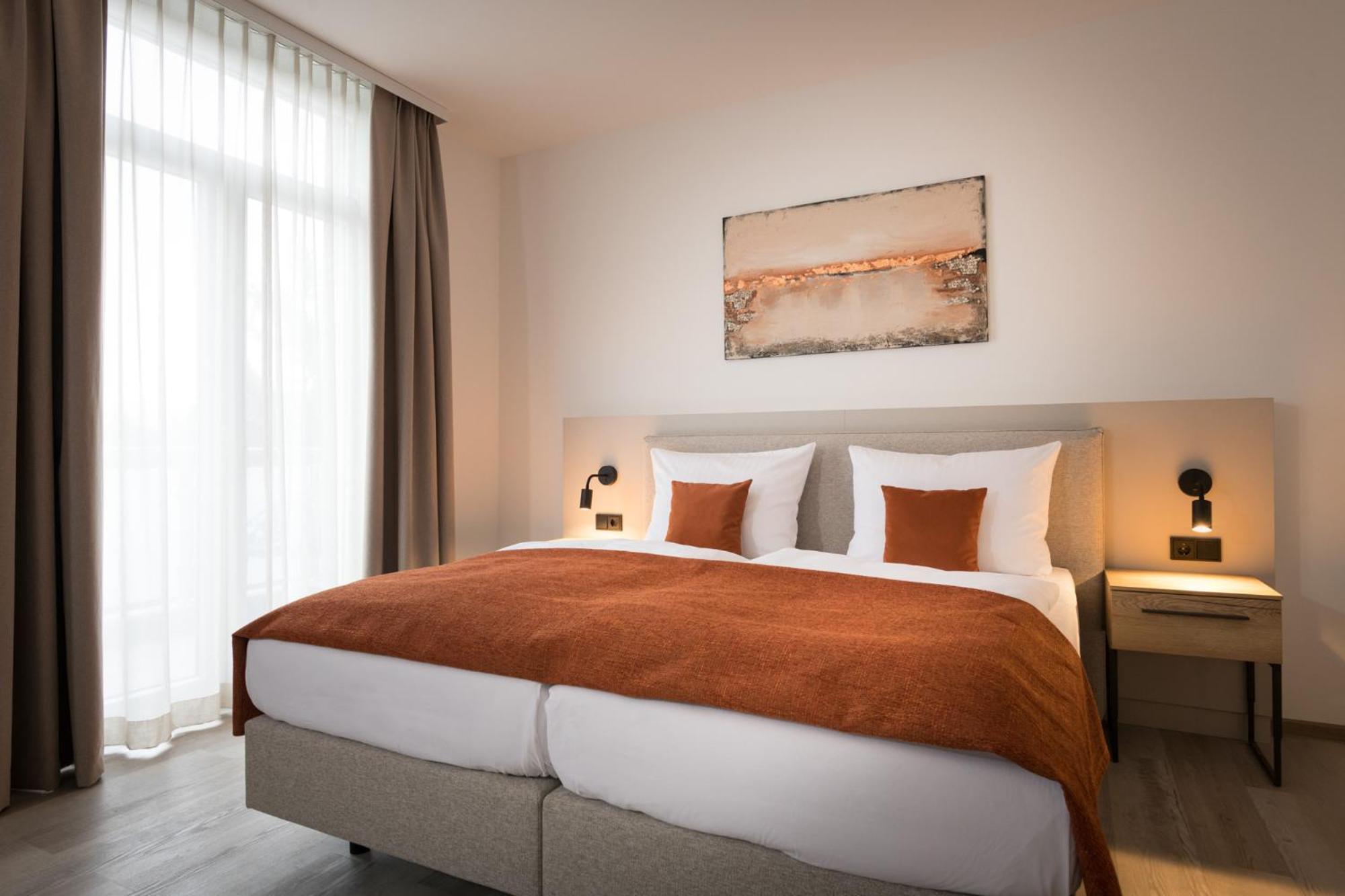 Large Twin Room
