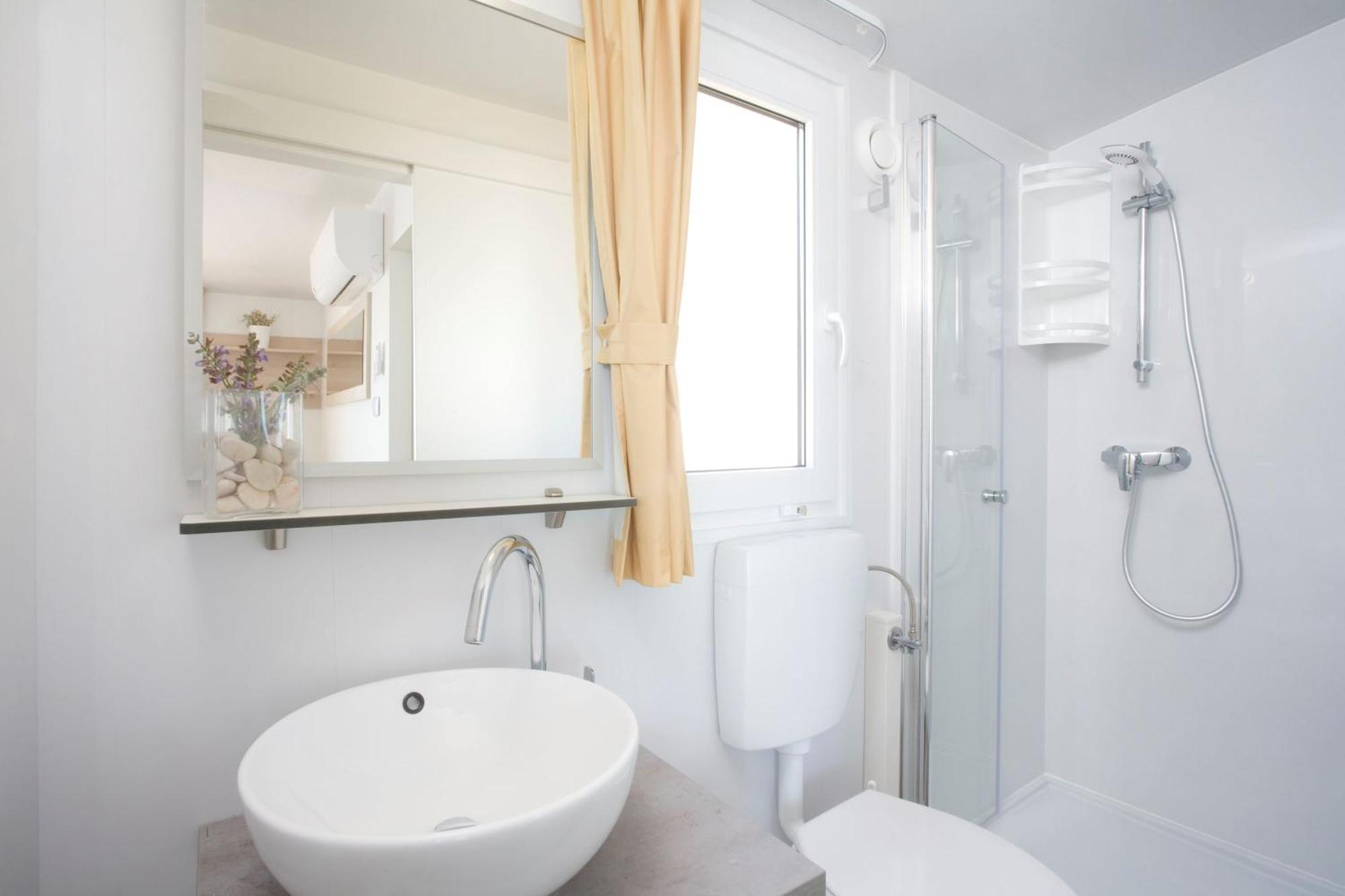 Mobile Home for 4+2 - Lanterna
