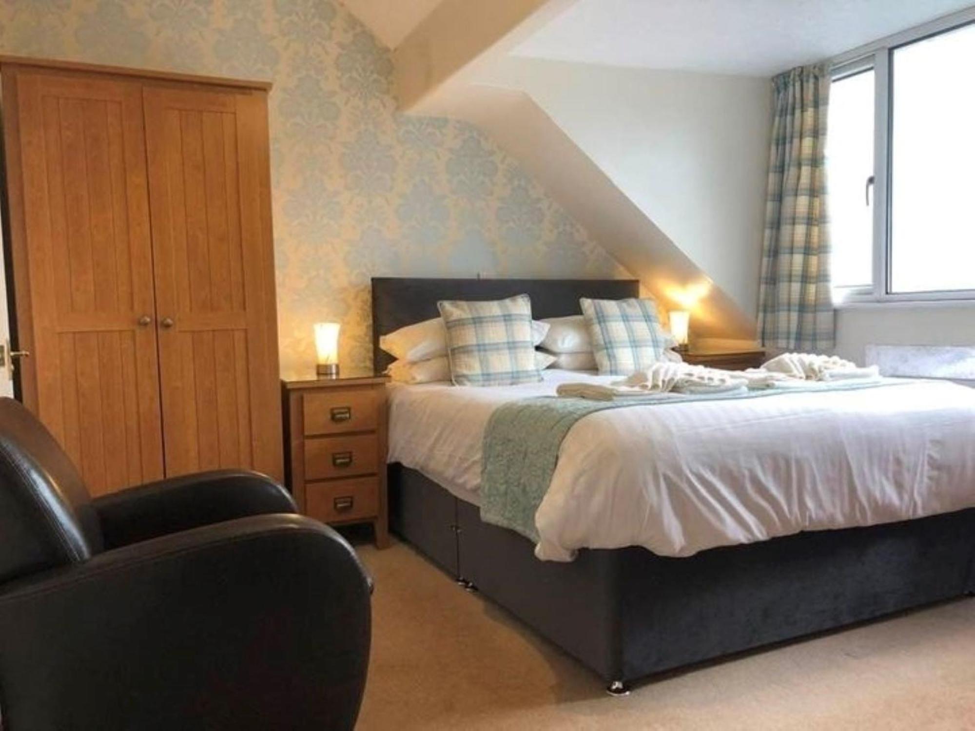 Double Room Mountain View