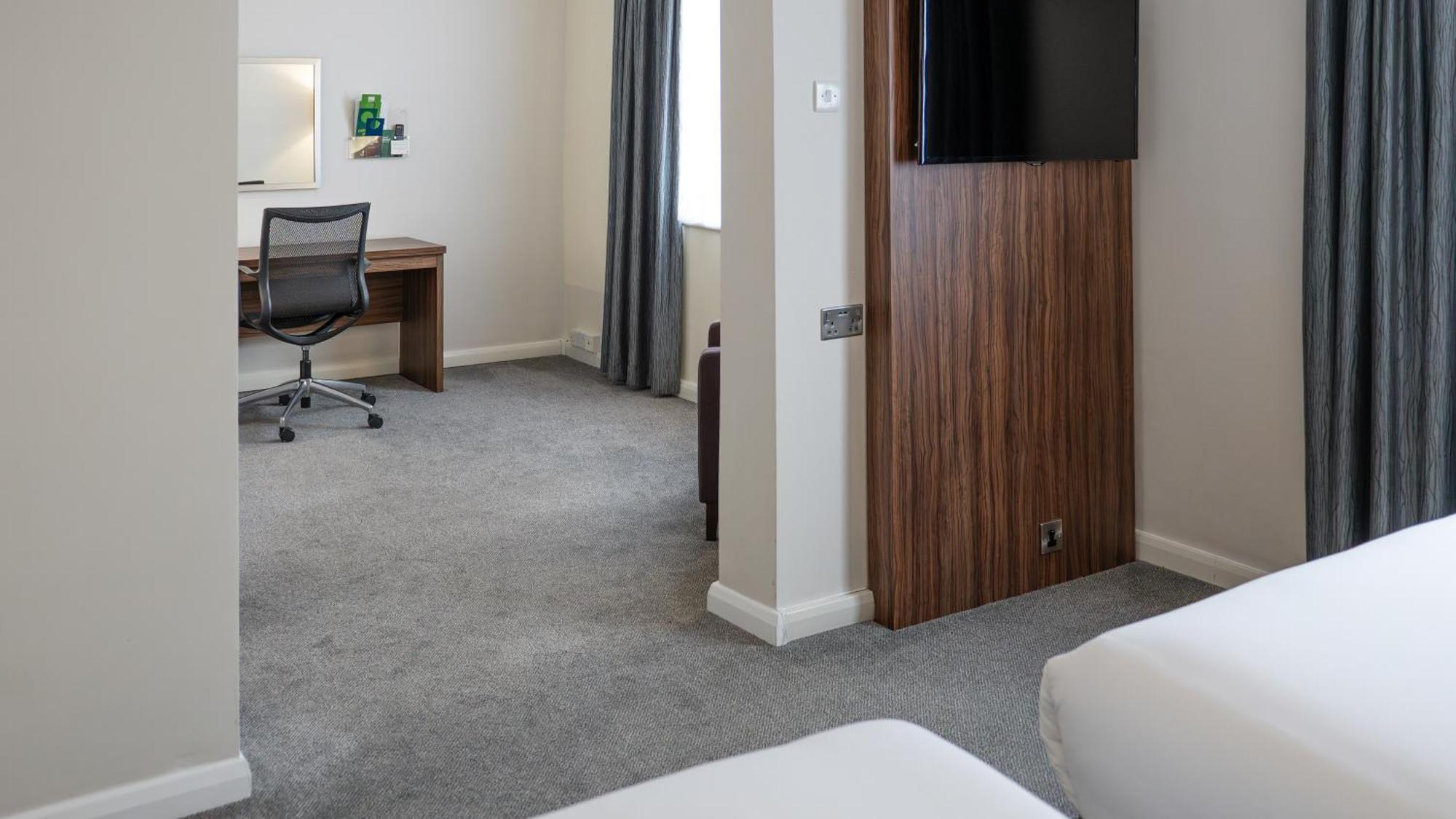 Standard Double Room with Two Double Beds