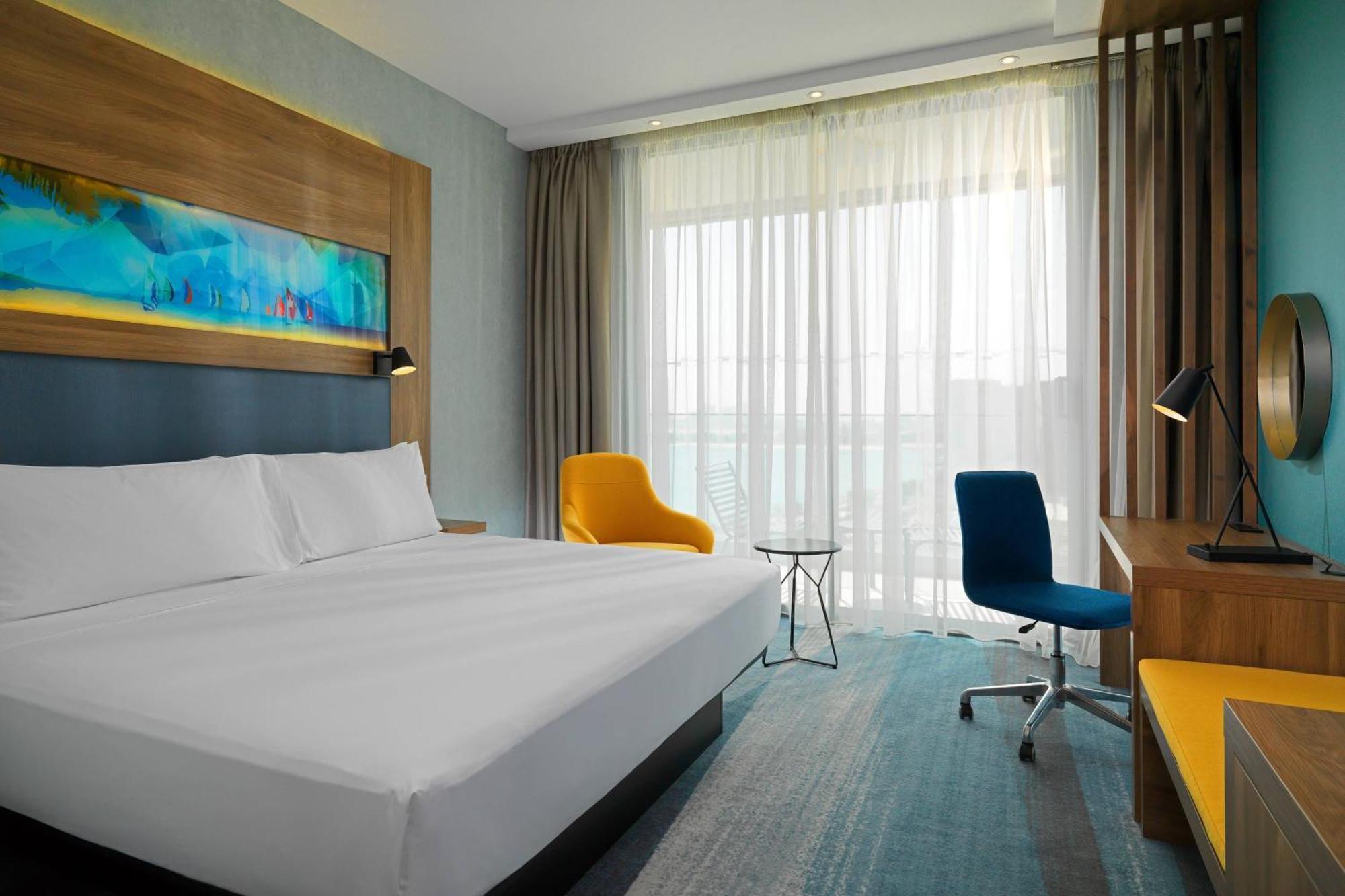 Aloft Partial Sea View King Room Balcony including F&B Spa & Abra Boat Tour,1643197598:JPEG