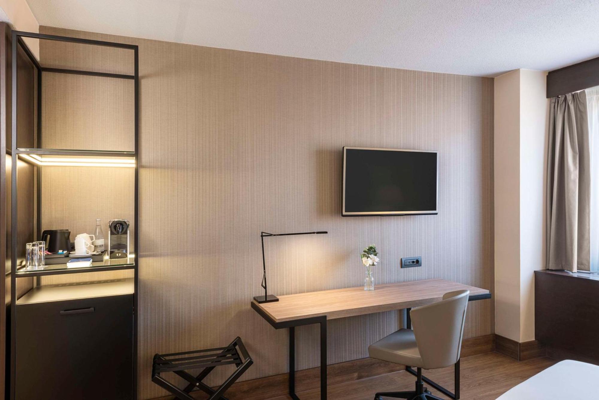 Superior Double or Twin Room,1643752676:JPEG
