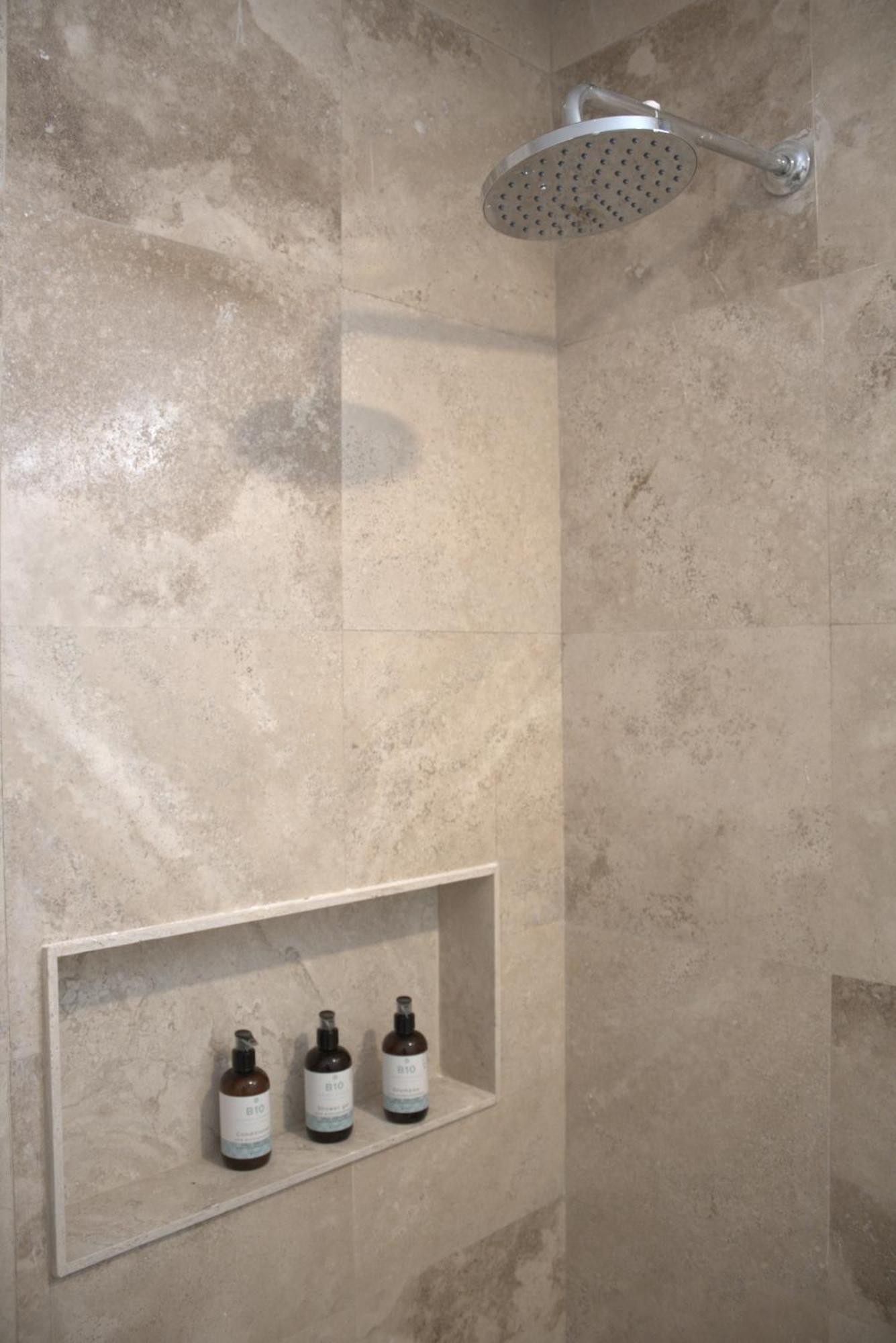 Apartamento de 2 dormitorios con balcón