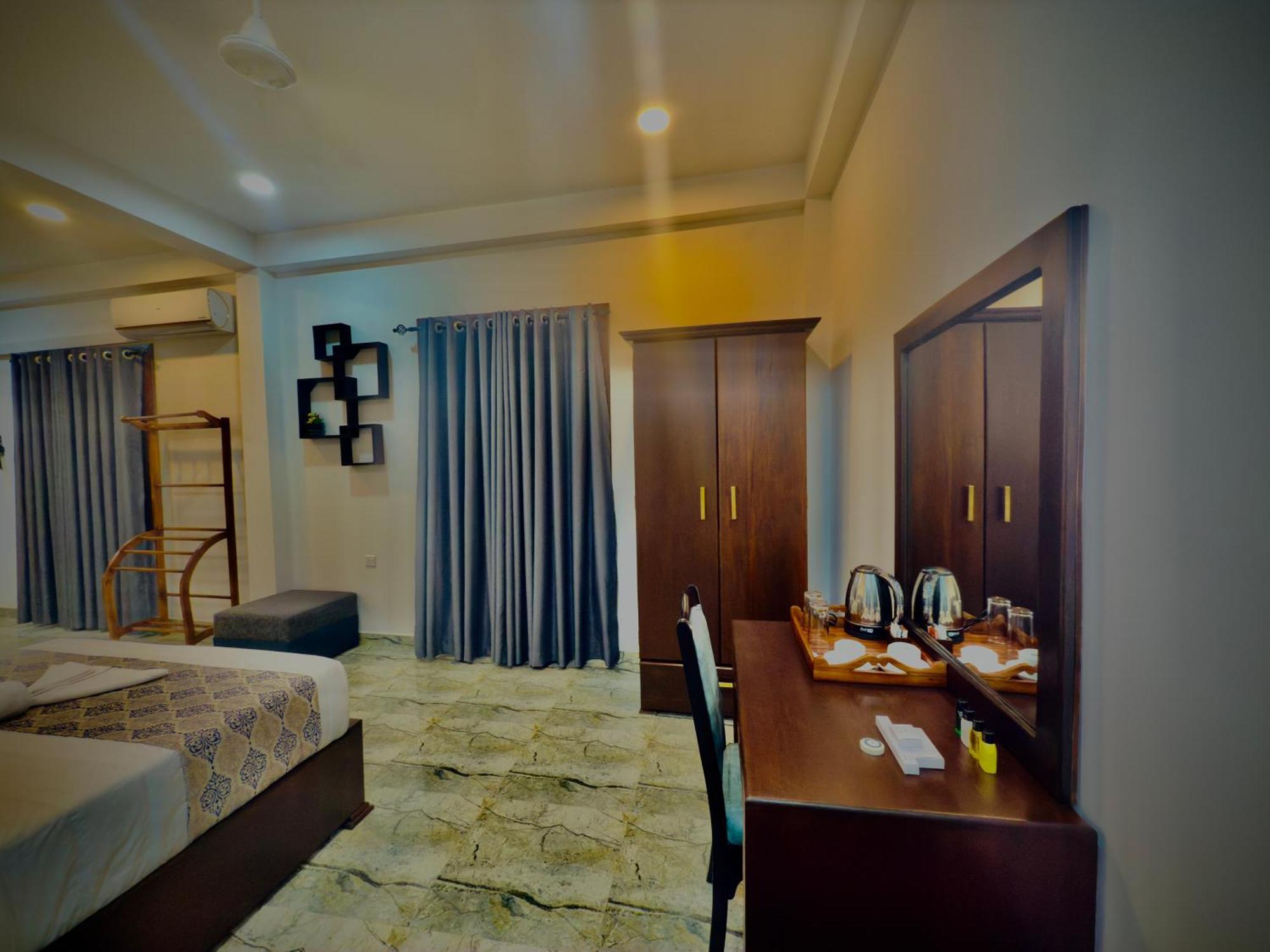 Deluxe Family Suite,1645534404:JPEG